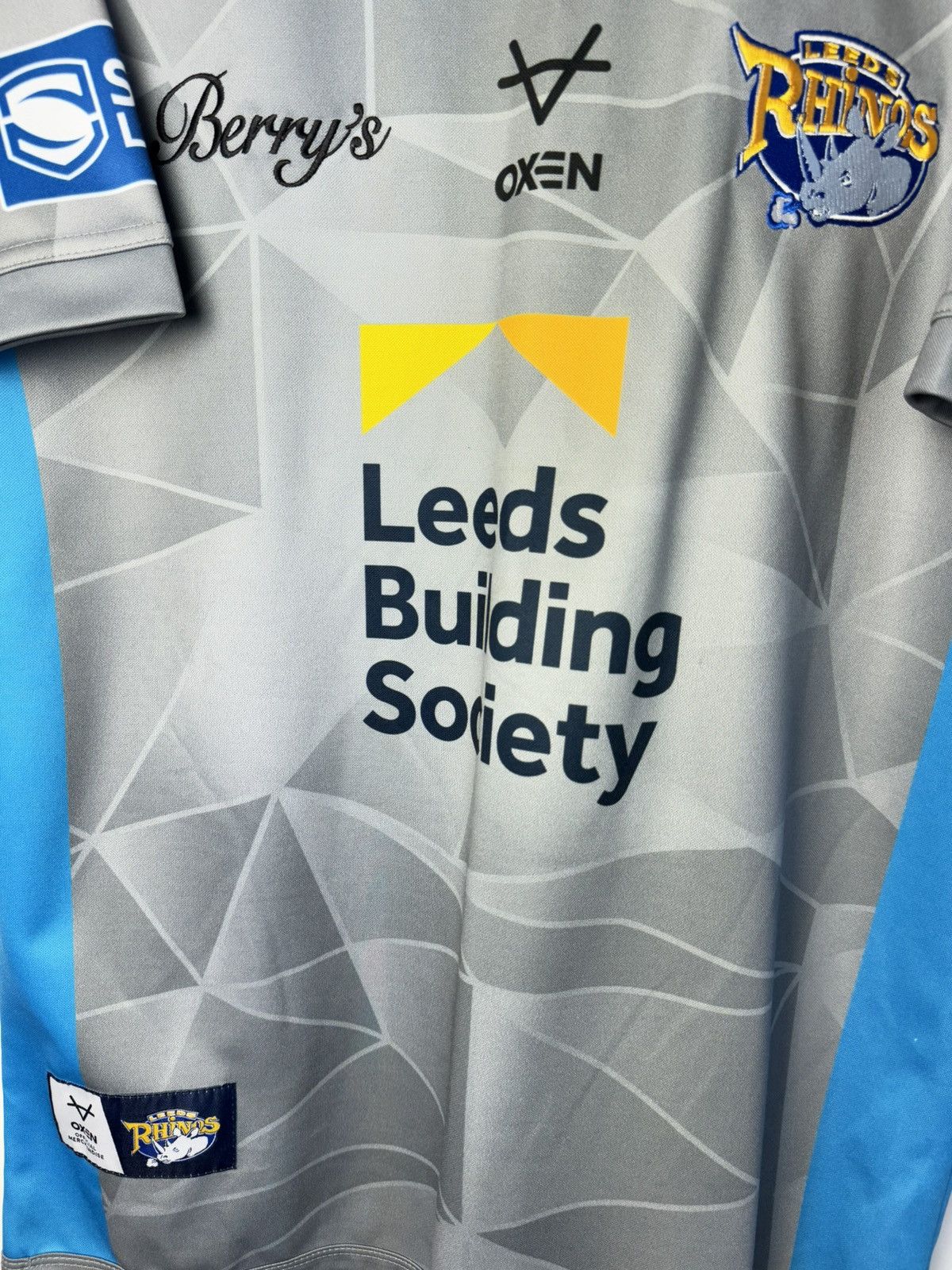 Other Leeds Rhinos 2022 Away Rugby Shirt Jersey Oxen Size US M / EU 48-50 / 2 - 4 Thumbnail