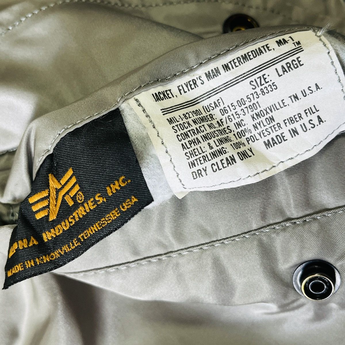 Alpha Industries Vintage Avirex Alpha Industries Reversible Bomber Jacket Size US L / EU 52-54 / 3 - 18 Thumbnail