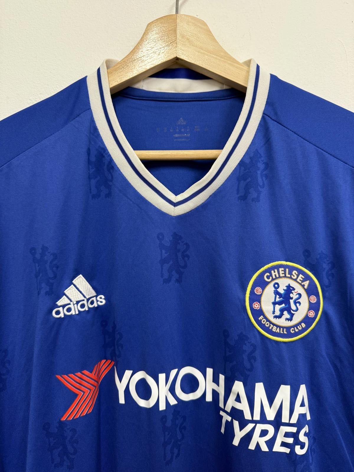 Adidas Chelsea Football Club 2018-2019 Home Soccer Jersey Size ONE SIZE - 3 Thumbnail