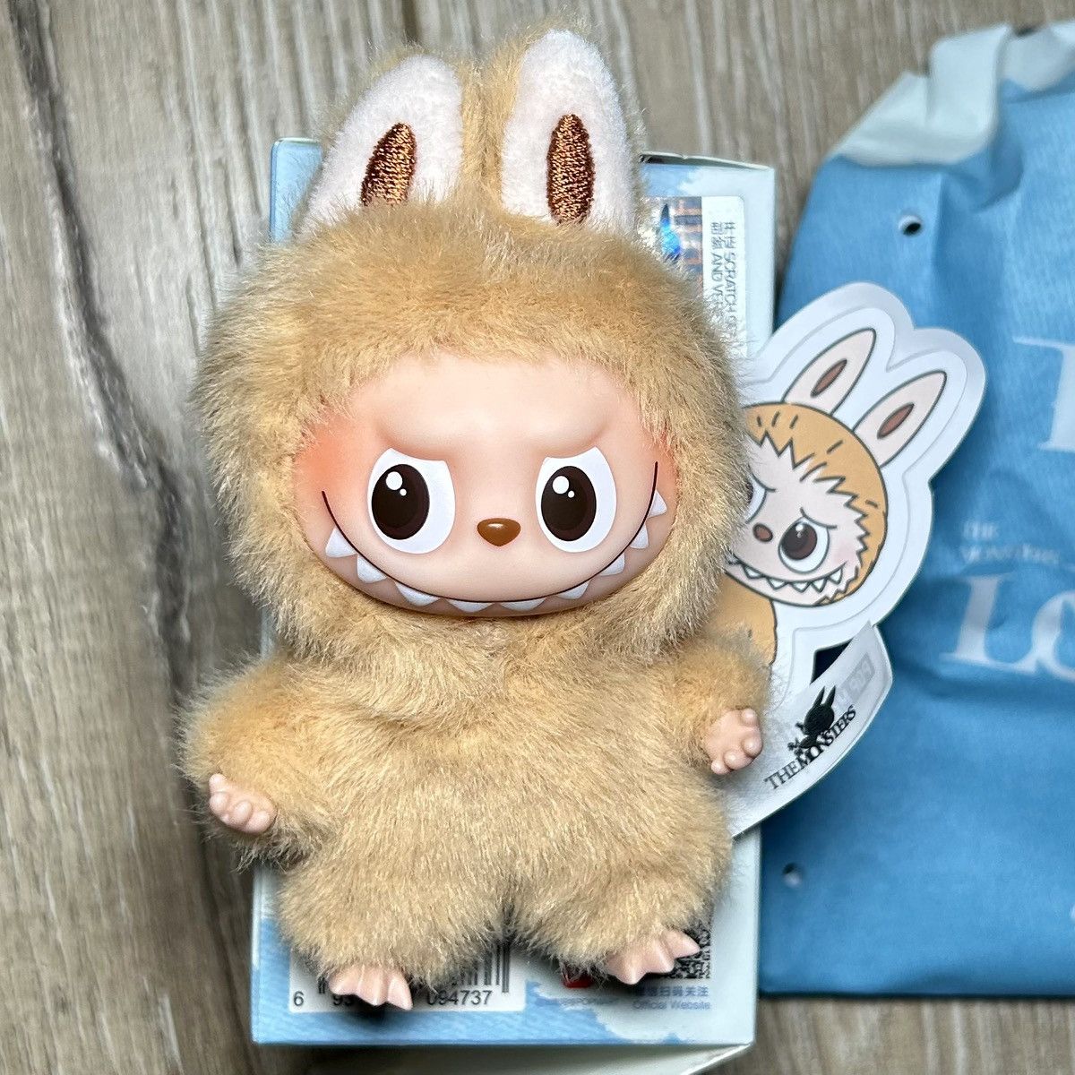 POP MART FIN FOR LOVE ラブブV4 O,R,V,Y,P CHOOSE YOUR LETTER Labubu V4 Pin for Love A-Z Popmart Authentic V1