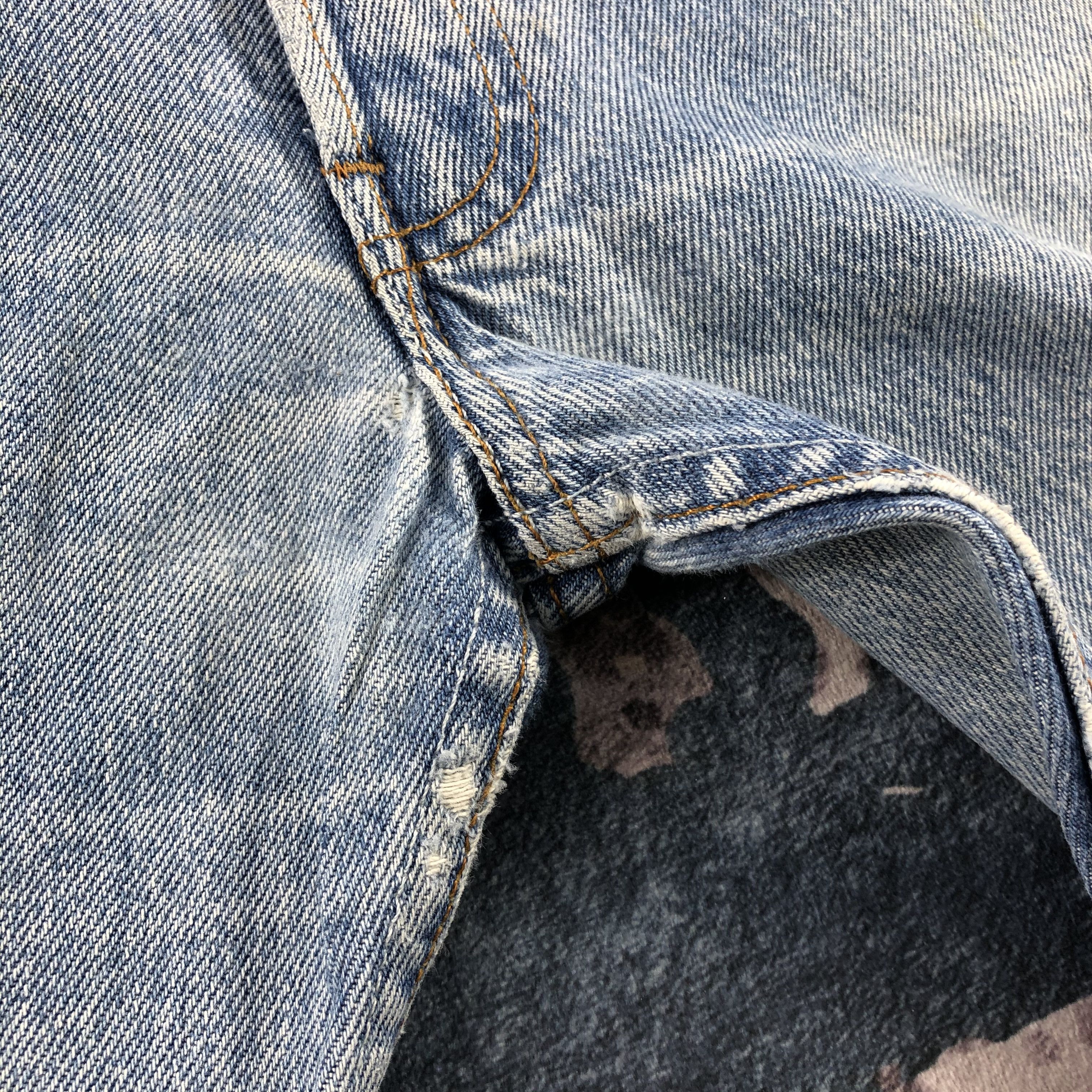 Levi's 90s Vintage Blue Wash Levis 501 Jeans-JM3028 Size US 32 / EU 48 - 10 Thumbnail