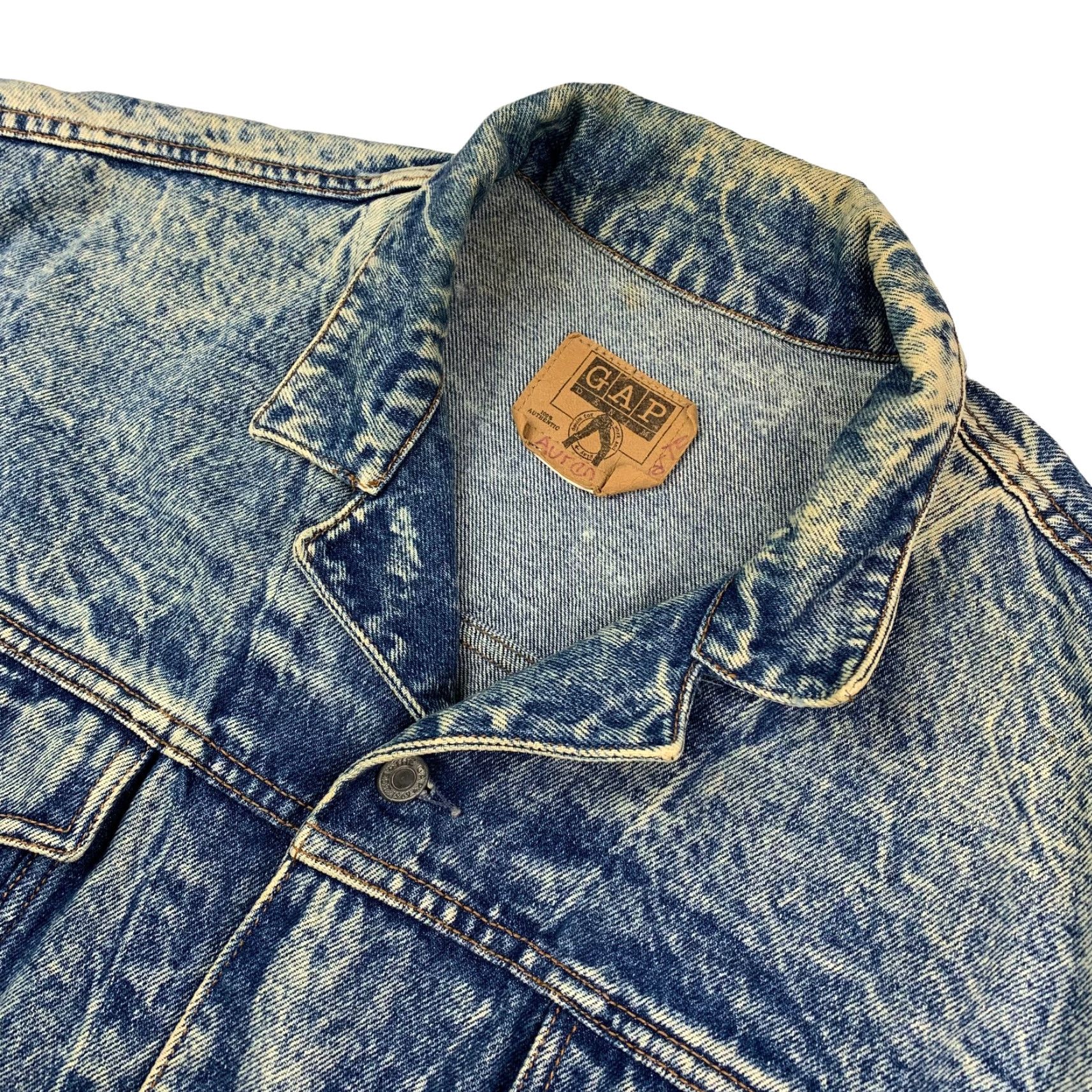 Gap VINTAGE Gap Denim Trucker Jacket Acid Wash Blue XL Men Jacket Size US XL / EU 56 / 4 - 2 Thumbnail