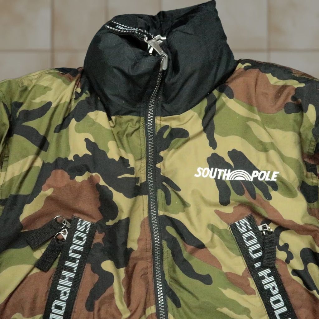 Southpole VINTAGE Southpole Jacket Mens M Green Camouflage Reversible Puffer Full Zip Insulated Lined Nylon Black/Green Mens Size US M / EU 48-50 / 2 - 1 Thumbnail
