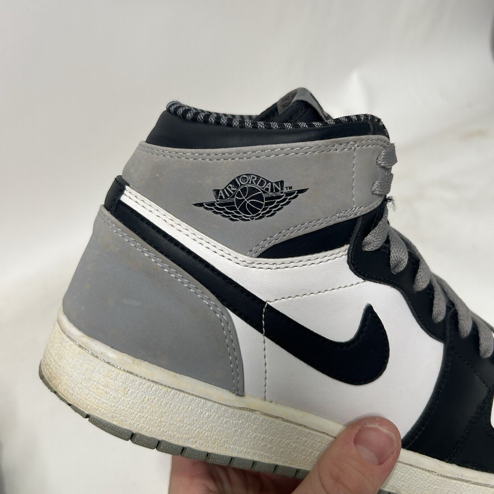 Jordan Brand Nike Shoes Air Jordan 1 Retro High OG GS “Barons” 2024 Size US 8.5 / IT 38.5 - 11 Thumbnail