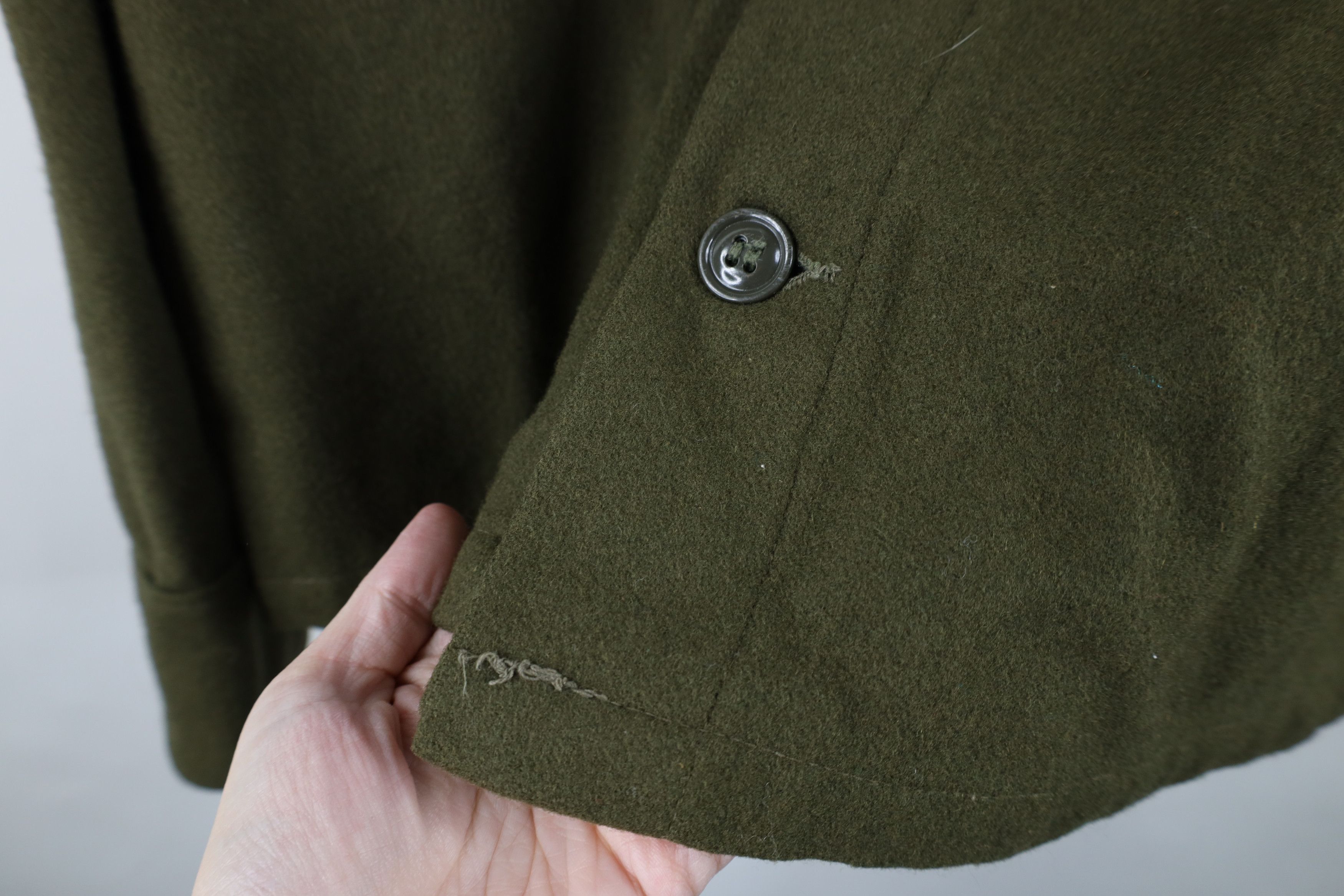Vintage Vintage 60s Vietnam War Military Button Shirt Jacket USA Size US S / EU 44-46 / 1 - 6 Thumbnail