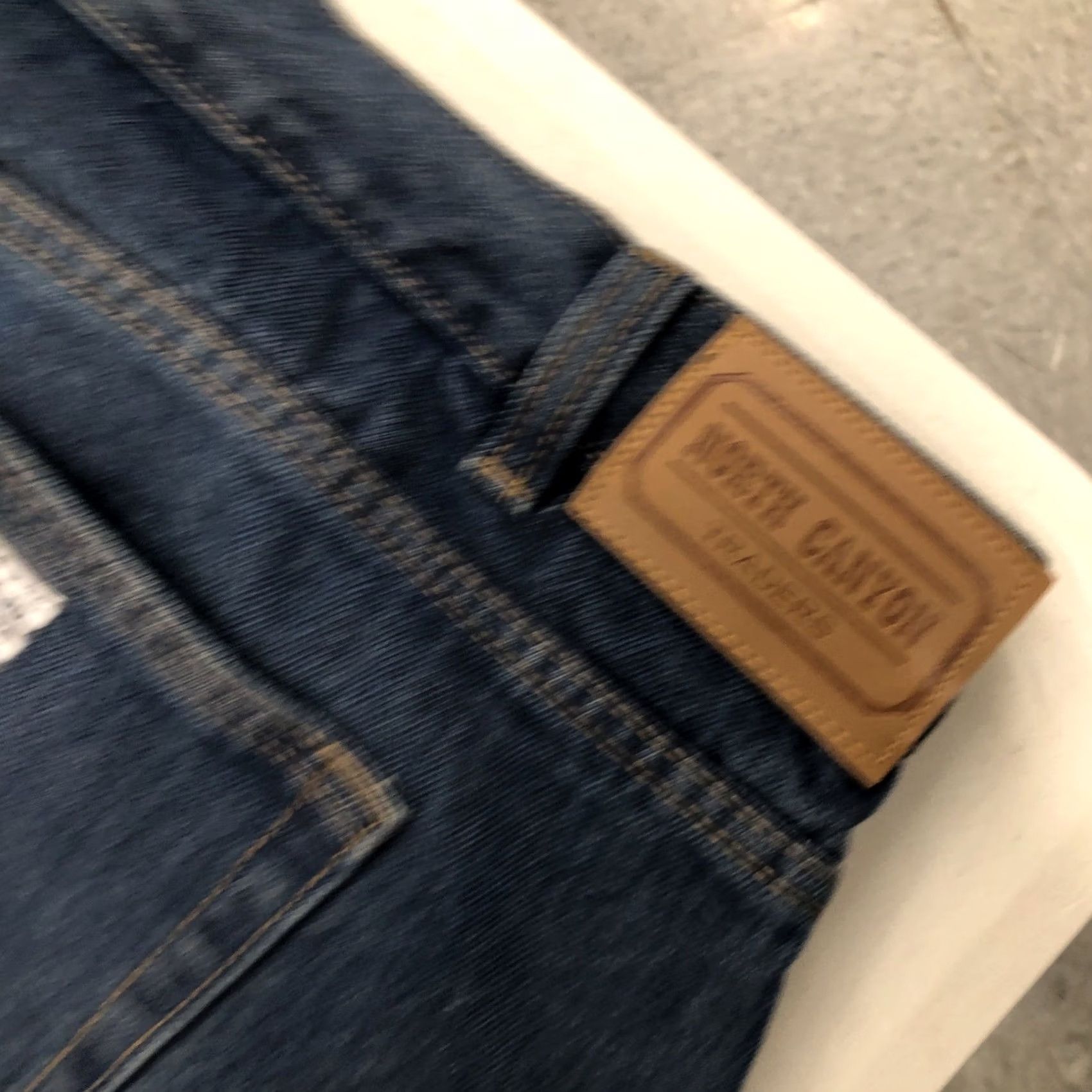 Vintage North Canyon Traders Jeans 5-Pocket 44"W x 34"L Blue Denim Bootcut Men’s Heavyweight Regular Rise 14.5" 100% Cotton Size US 44 / EU 60 - 4 Thumbnail