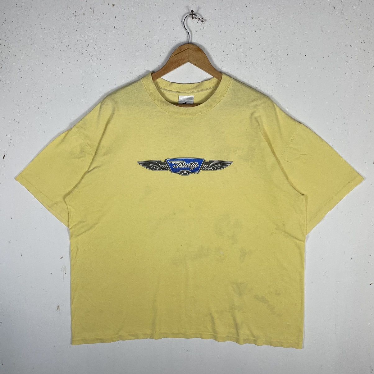 Rusty × Vintage VINTAGE 1997 RUSTY WINGED LOGO DISTRESSED TEE Size US XL / EU 56 / 4 - 2 Thumbnail