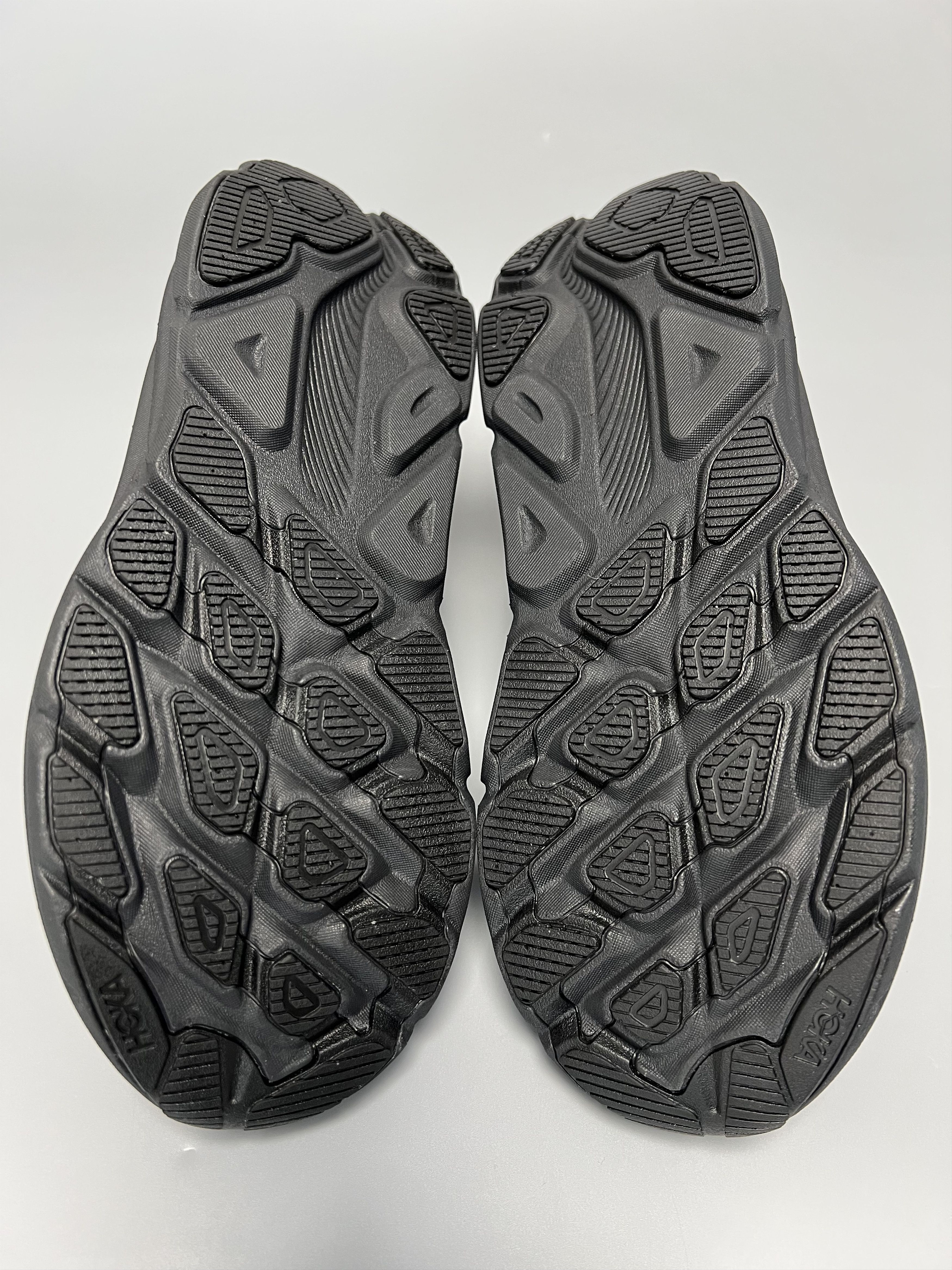 Goretex 7B Hoka One One Clifton 9 GTX Women’s Running Shoes Size US 7 / IT 37 - 14 Thumbnail
