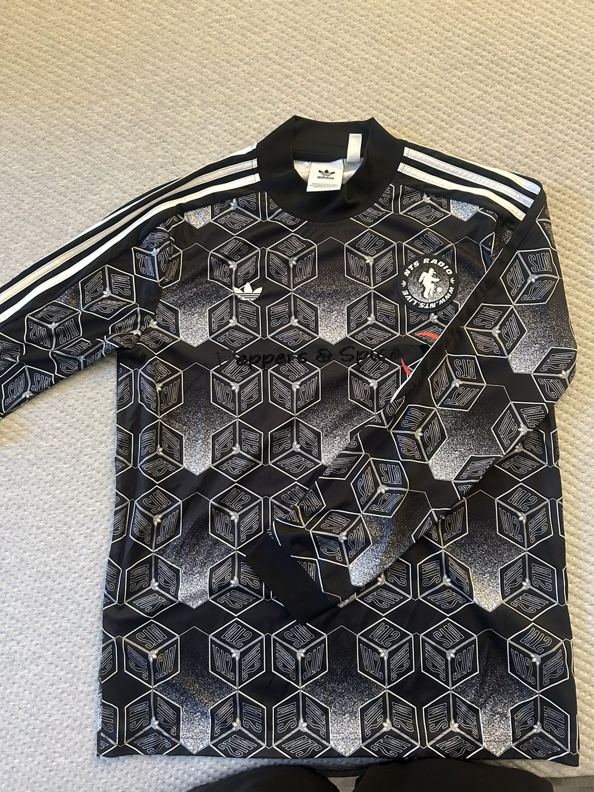 Adidas × NTS Adidas X NTS Radio jersey Size US M / EU 48-50 / 2 - 3 Thumbnail