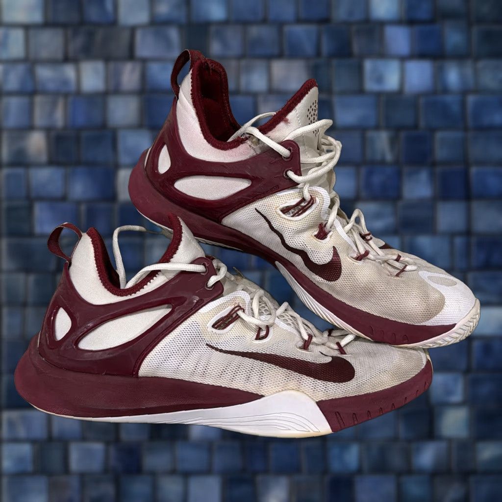 Nike Nike Zoom Hyperrev Basketball Sneakers White Red Mens Size 12 742247-166 Nike Shoes Basketball Sneakers Mens Size 12 White Red Size US 12 / EU 45 - 1 Thumbnail