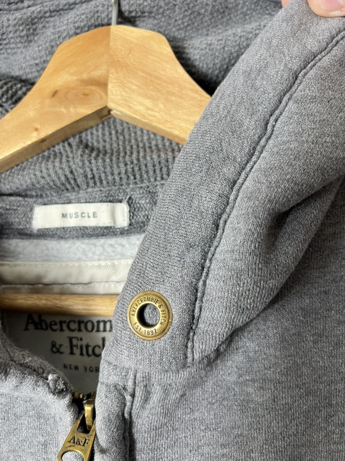 Abercrombie & Fitch Vintage Abercrombie & Fitch Moose Zip Hoodie Grey Size XL Size US XL / EU 56 / 4 - 10 Thumbnail
