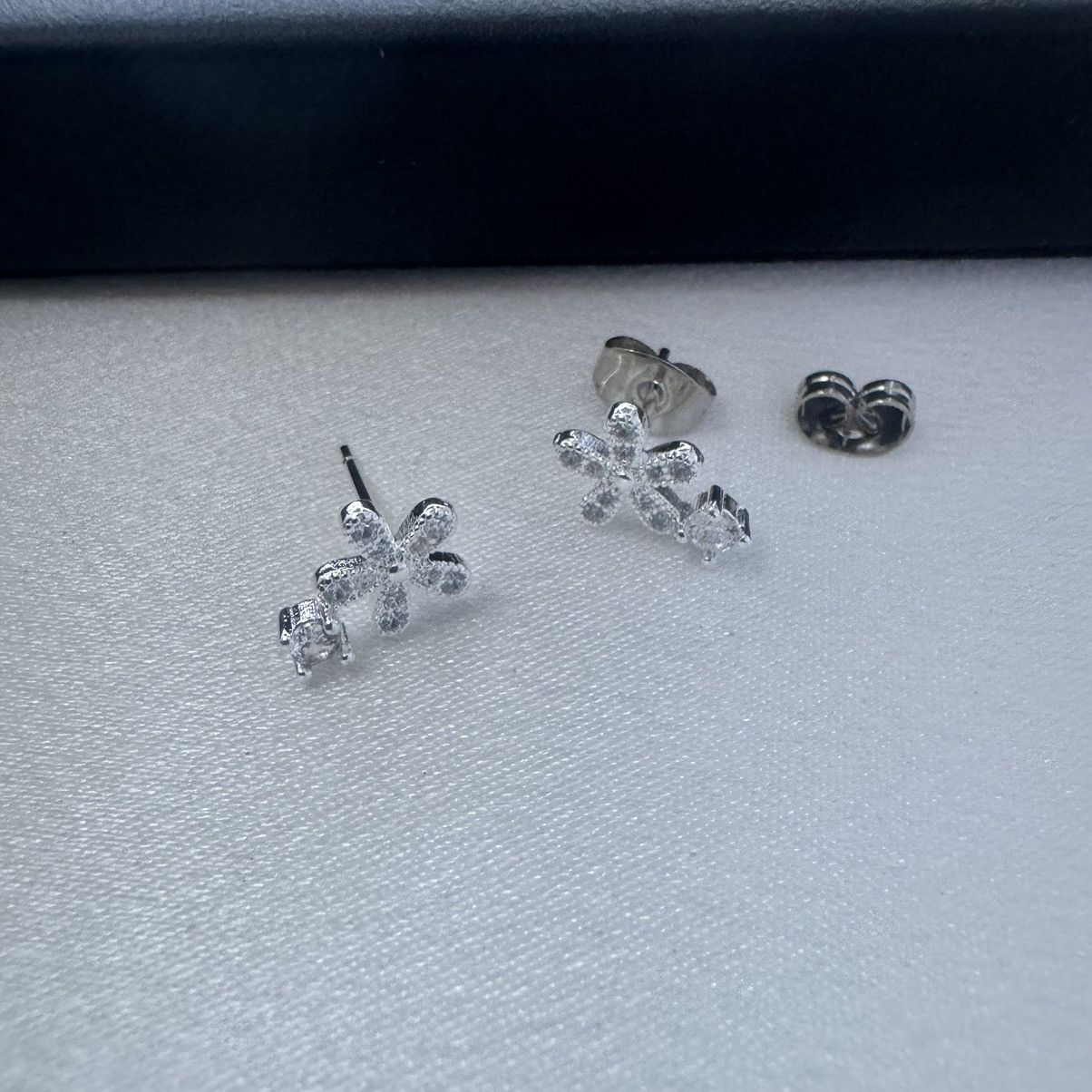 Designer Small CZ Flower Stud Earrings for Women Size ONE SIZE - 3 Thumbnail
