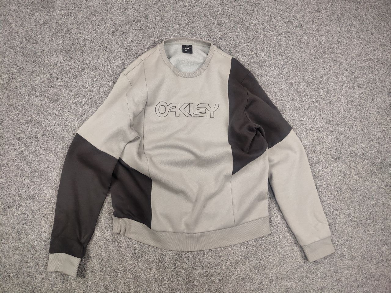 Oakley Oakley Logo combined Crew Check Sweatshirt Vintage Style Size US M / EU 48-50 / 2 - 9 Thumbnail
