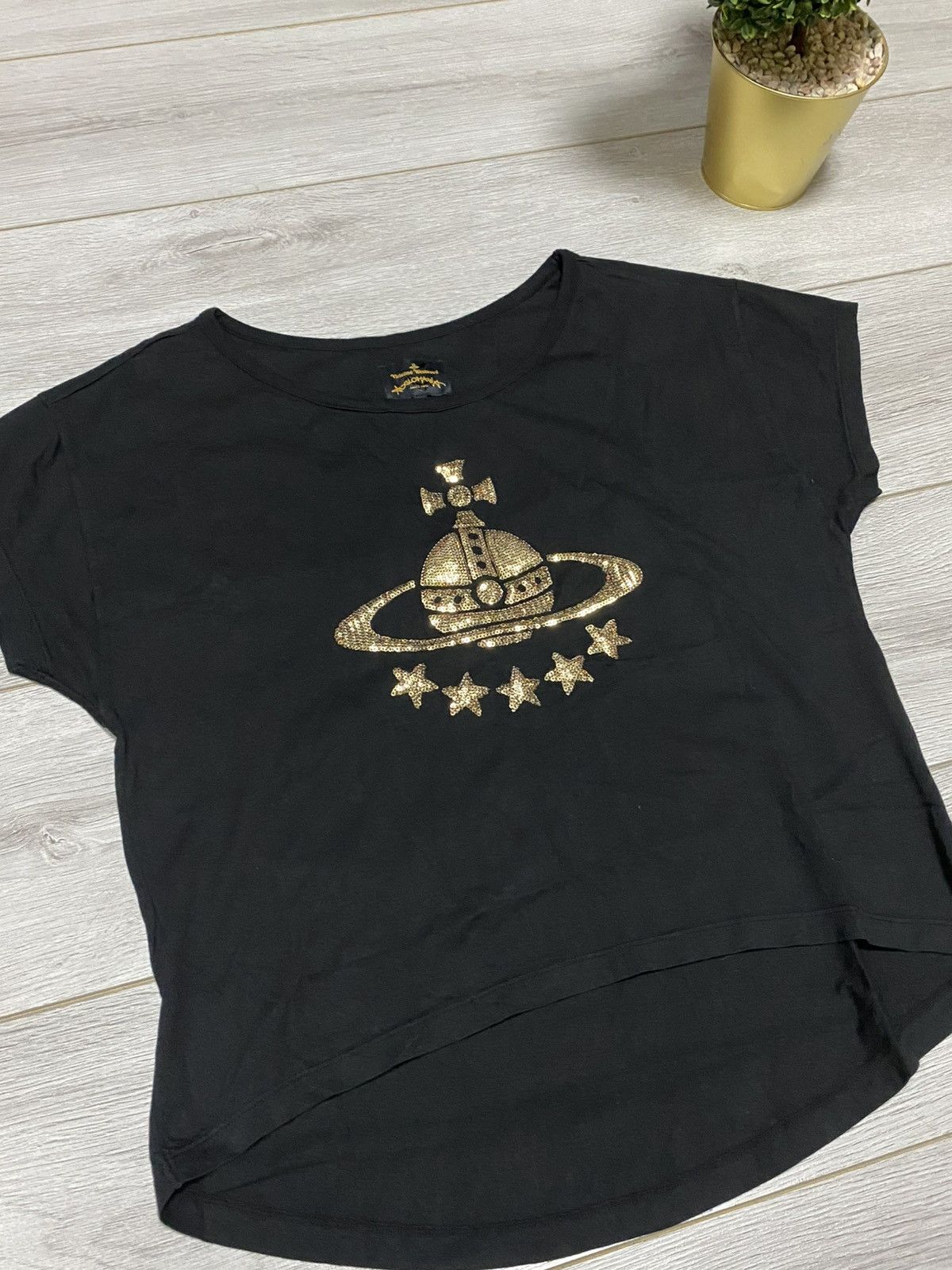 Vivienne Westwood Vivienne Westwood oversize big gold orb tee stars sunday Size S / US 4 / IT 40 - 11 Thumbnail