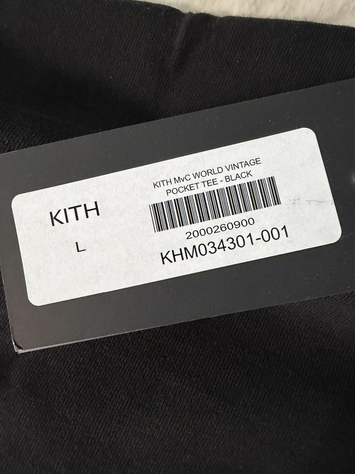 Kith KITH X Capcom MVC Street Fighter WORLD VINTAGE POCKET TEE Size US L / EU 52-54 / 3 - 11 Thumbnail