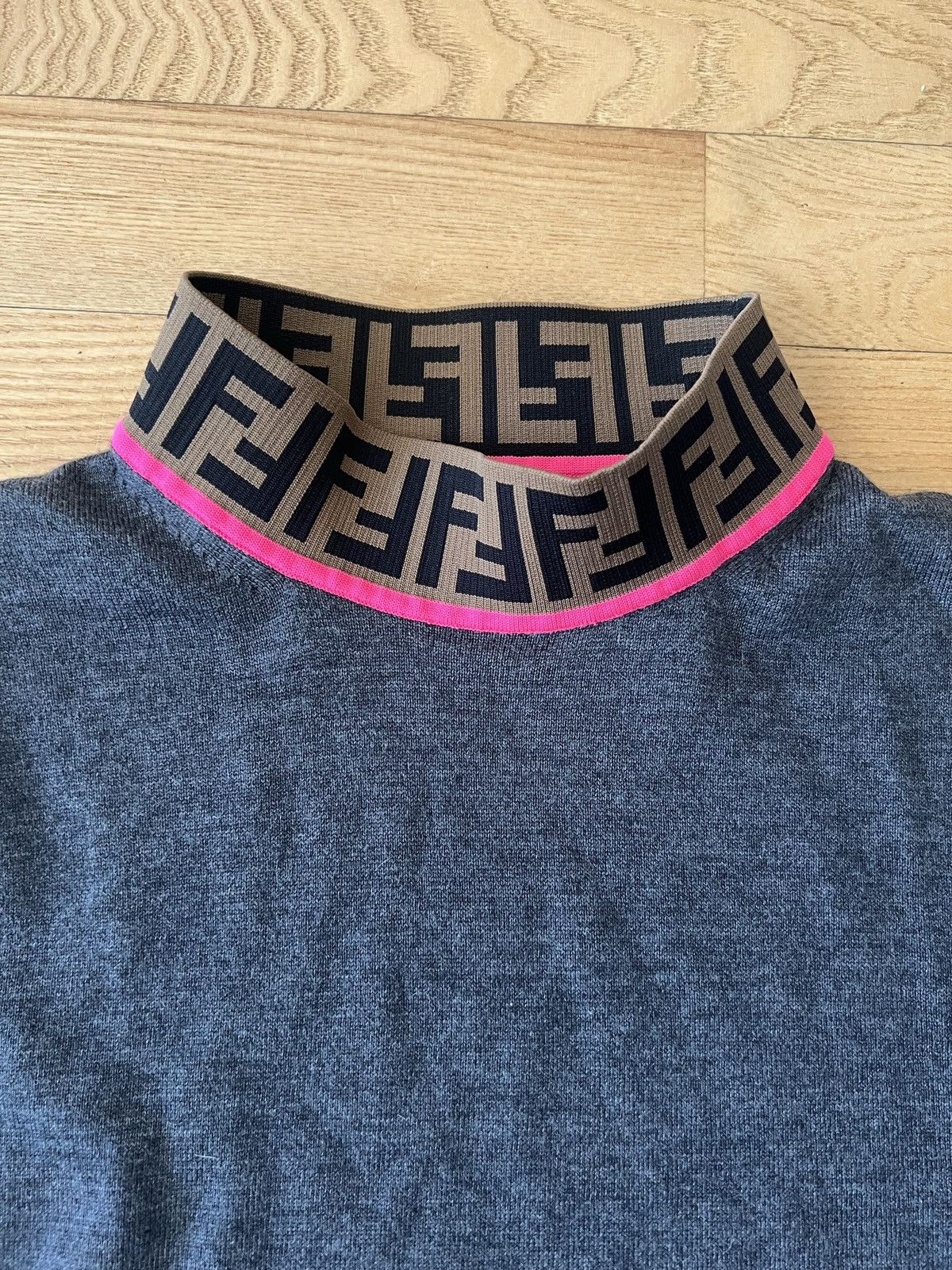 Fendi Fendi longlseeve Size US S / EU 44-46 / 1 - 2 Thumbnail