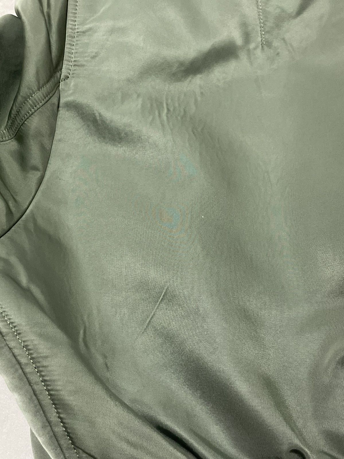 Balenciaga SS17 Balenciaga Padded MA1 Cropped Bomber Jacket Sz S Size US S / EU 44-46 / 1 - 15 Thumbnail