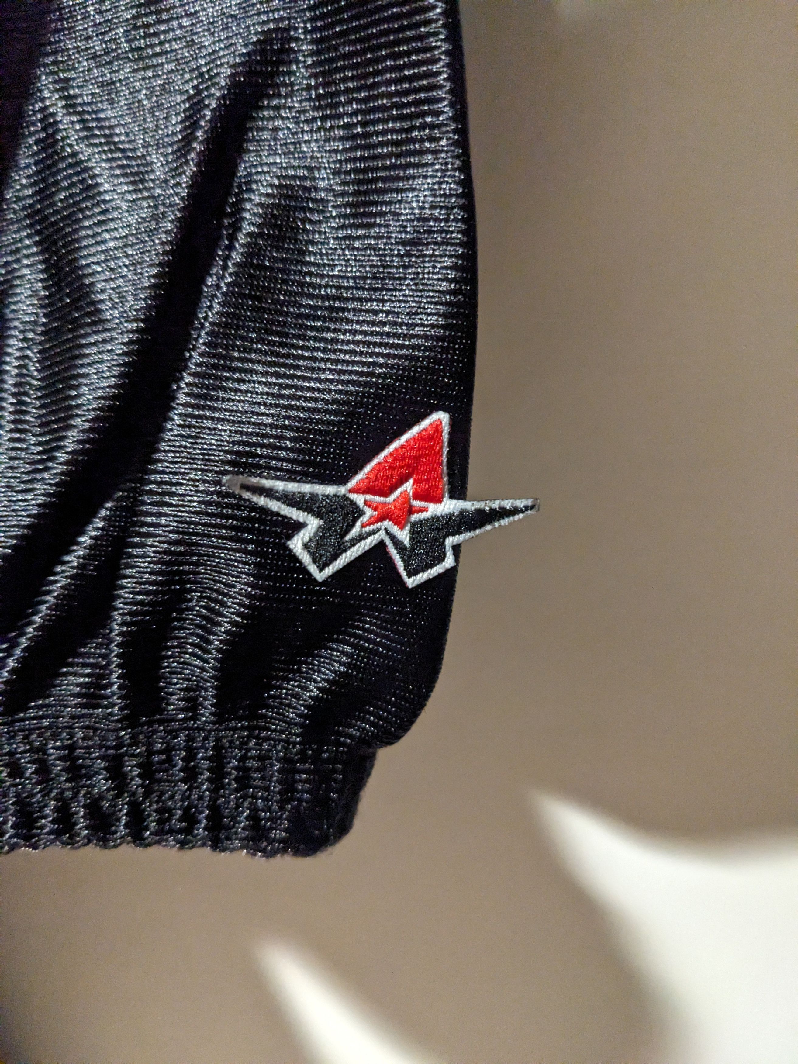 Vintage Vintage Y2K Panthers Football Sports Black Medium Jersey Size US M / EU 48-50 / 2 - 6 Thumbnail