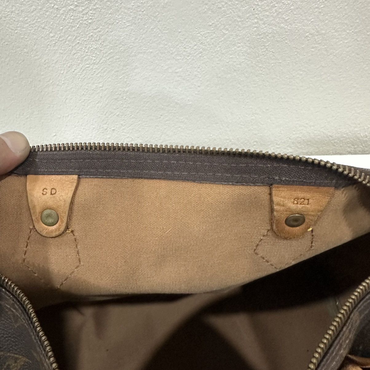 Louis Vuitton ‼️LASTDROP‼️ VINTAGE LOUIS VUITTON MONOGRAM SPEEDY 30 BAG Size ONE SIZE - 9 Thumbnail