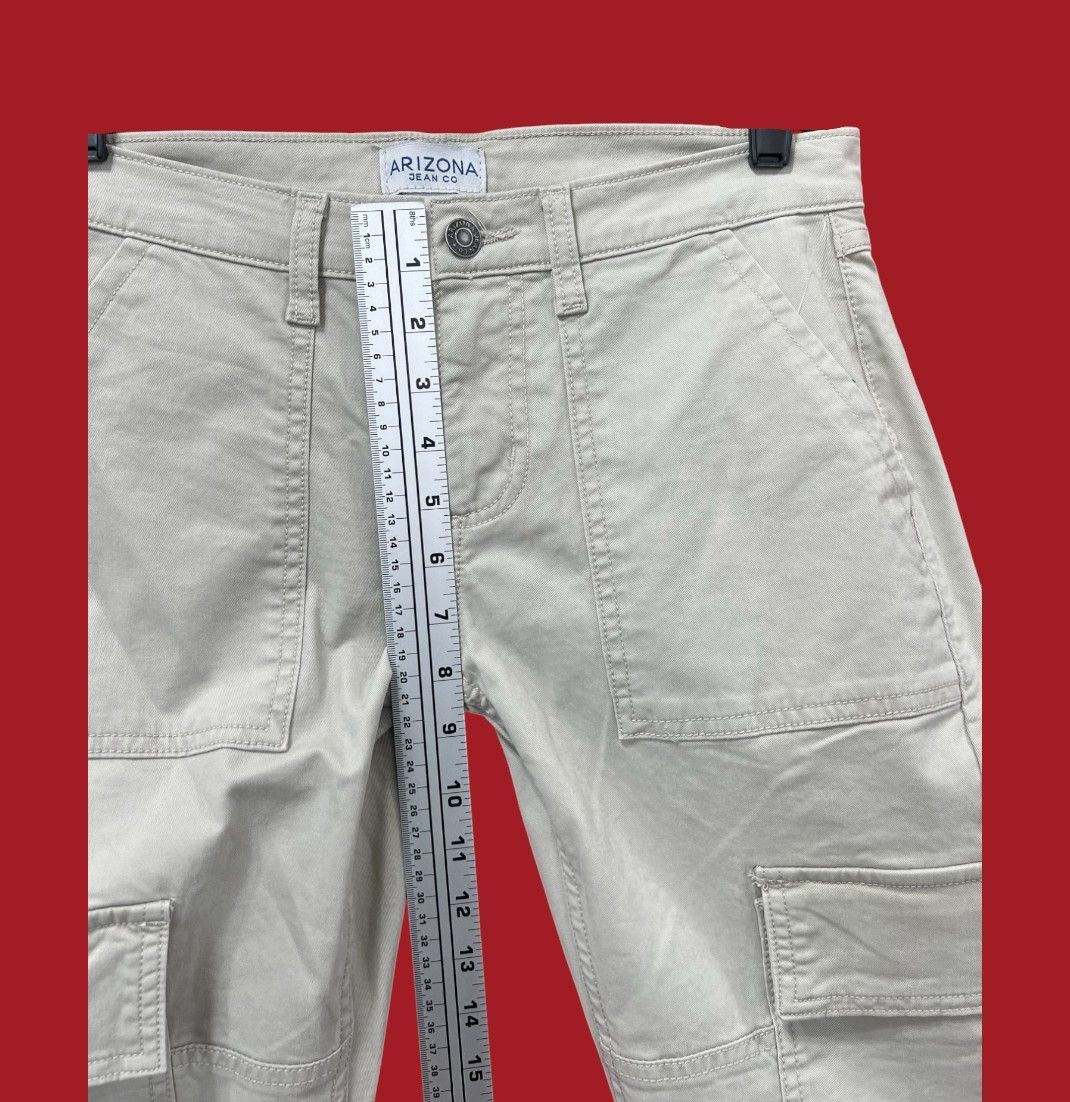 Arizona Jean Co. Arizona - Women's Low-Rise Flared Cargo Pants - Beige - 3 Size 30" / US 8 / IT 44 - 7 Thumbnail