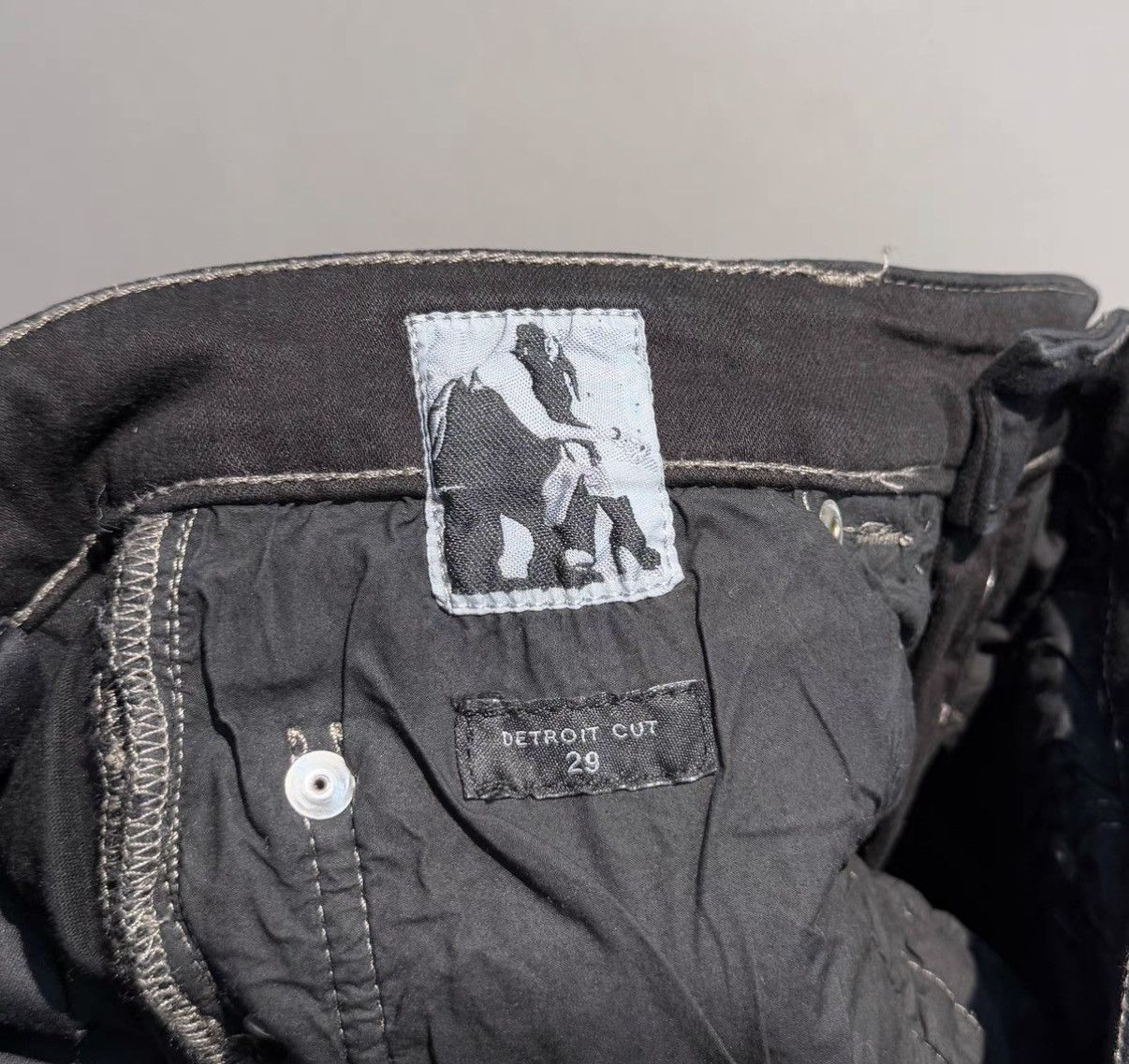 Rick Owens Rick Owens DRKSHDW Distressed Waxed Ripped Long Pants Size US 29 - 7 Thumbnail