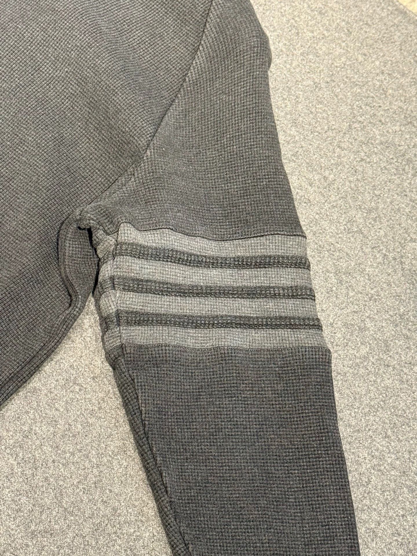 Thom Browne Thom Browne Charcoal Black Waffle Sweatshirt 3 98% New Size US L / EU 52-54 / 3 - 3 Thumbnail