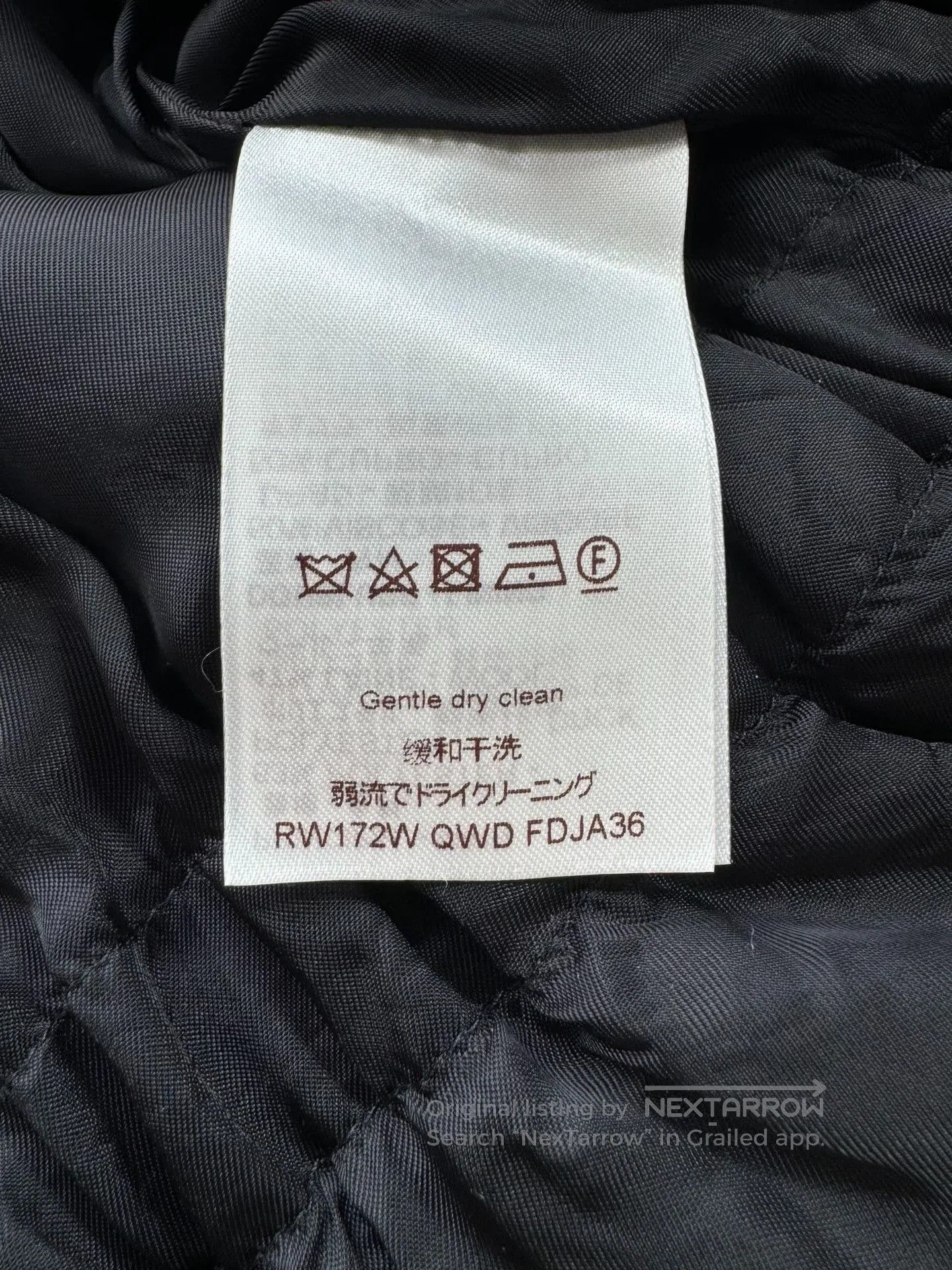 Louis Vuitton Louis Vuitton Beige All-Over Print Down Jacket. Size S / US 4 / IT 40 - 6 Thumbnail