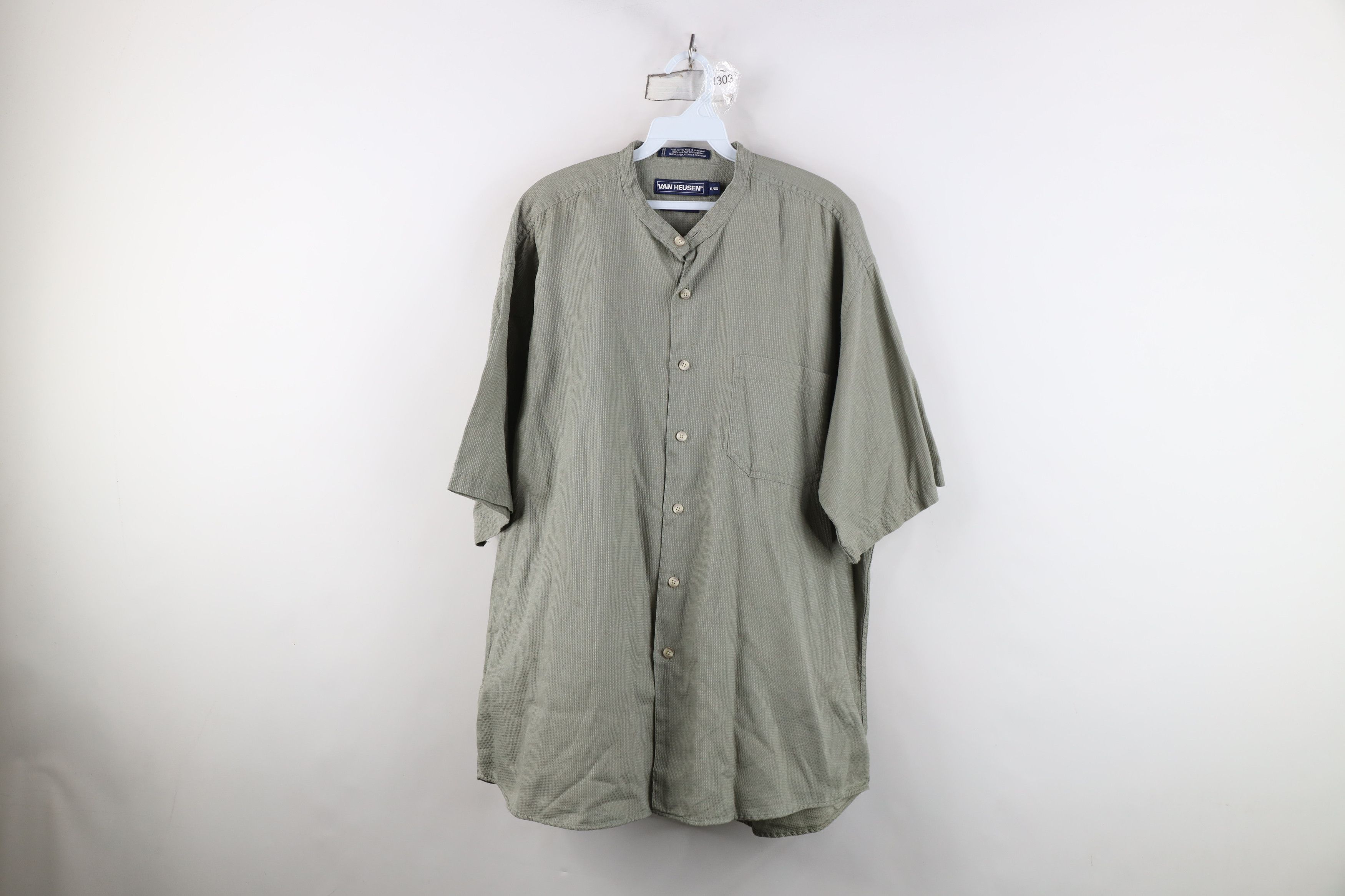 Vintage Vintage 90s Streetwear Collar Short Sleeve Button Shirt Size US XL / EU 56 / 4 - 1 Thumbnail