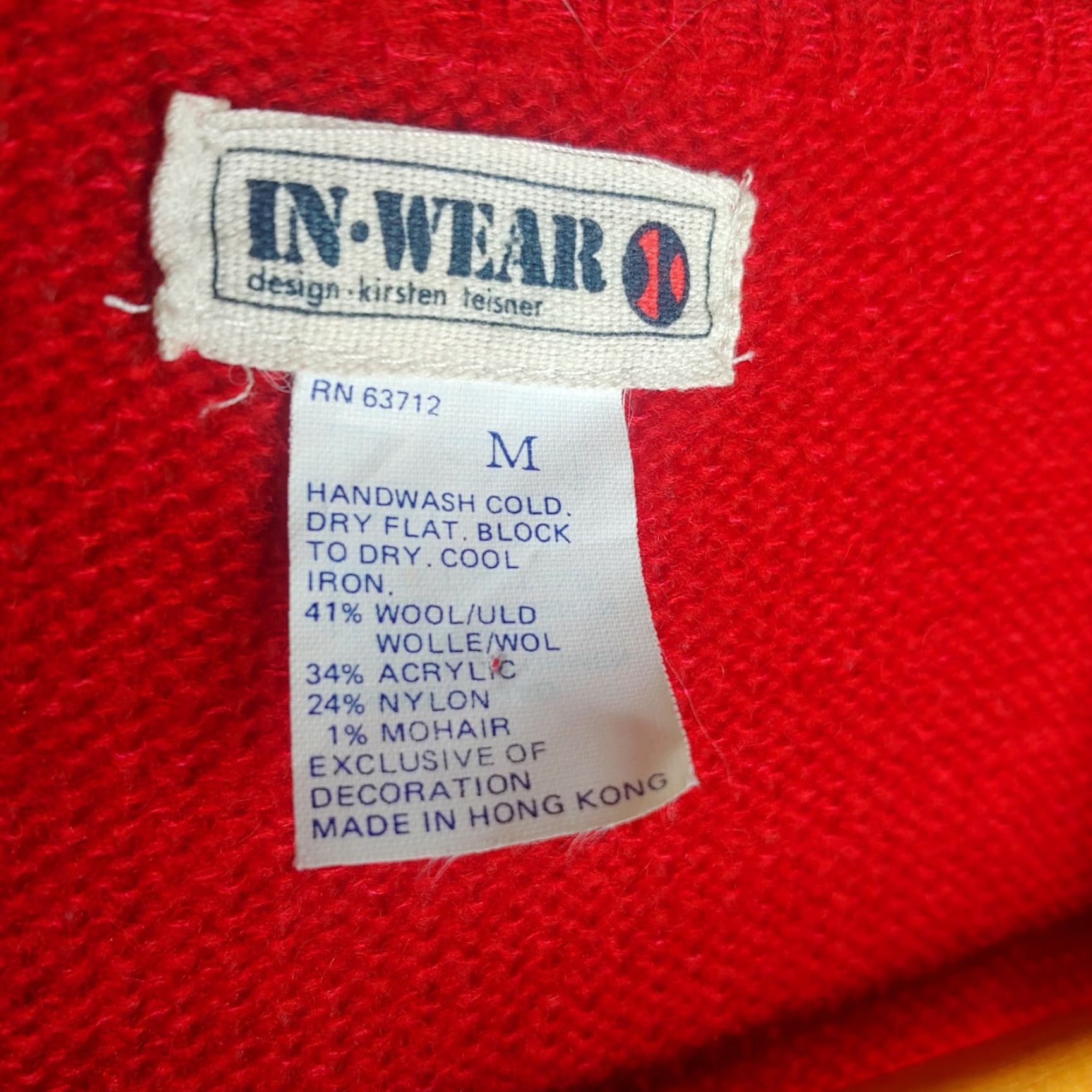 Vintage VINTAGE In Wear Kristen Leisner Sweater Medium Wool Blend Red Floral Button Nerd Women Size M / US 6-8 / IT 42-44 - 3 Thumbnail