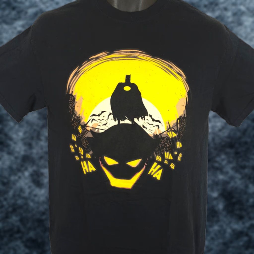 DC Comics Batman Animated Series T Shirt Mens Size Medium Black The Joker DC Comics Size US M / EU 48-50 / 2 - 1 Thumbnail