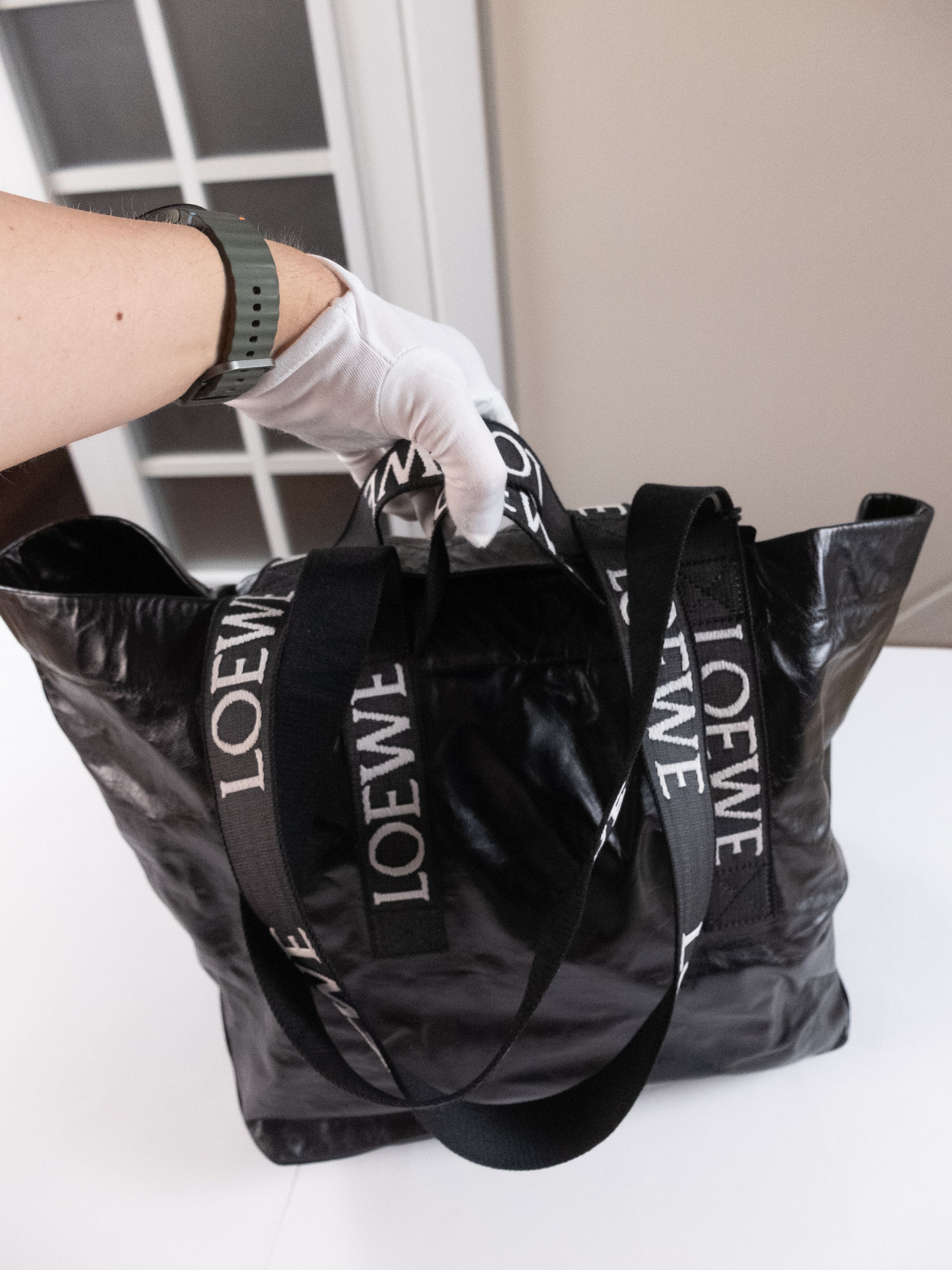 Loewe LOEWE Fold black twin handle lightweight leather tote bag Size ONE SIZE - 8 Thumbnail