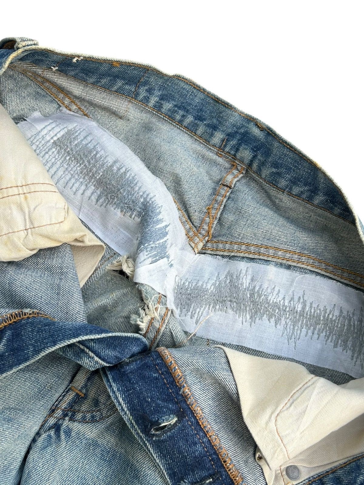 Levi's × Vintage 60s-70s THRASHED Levi's 6 Selvedge Vintage Denim Jeans Size US 32 / EU 48 - 16 Thumbnail