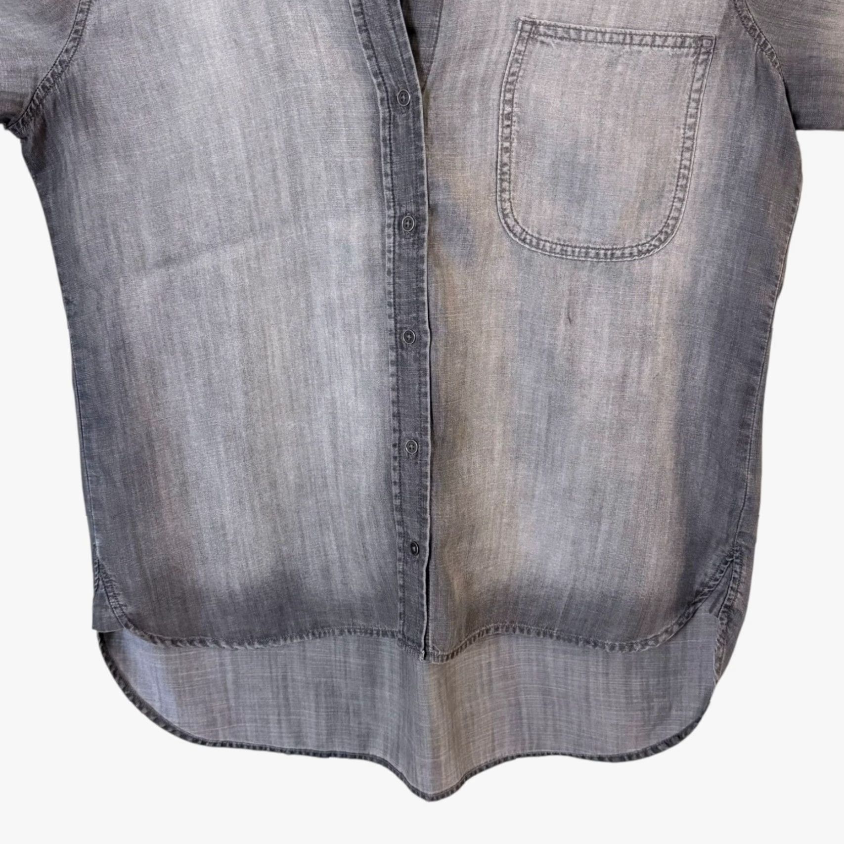 Anthropologie Cloth & Stone by Anthropologie Chambray Shirt Gray Women's Large Lyocell Button-Down Casual Pockets Size L / US 10 / IT 46 - 6 Thumbnail