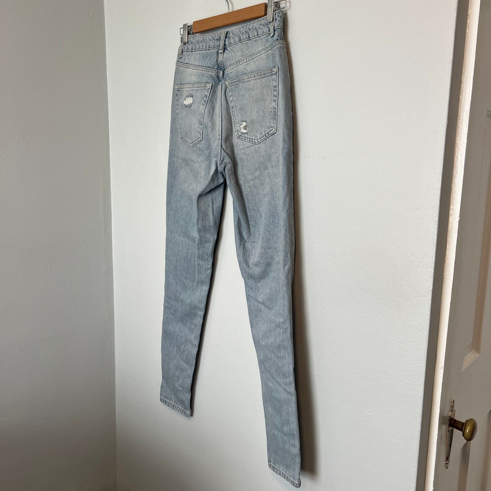 Topshop Topshop Mom Distressed Washed Blue Jeans Womens Size W26xL34 Size 26" / US 2 / IT 38 - 9 Thumbnail