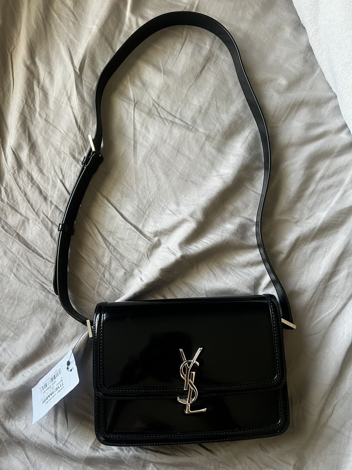 Saint Laurent Paris Saint Laurent Solferino Logo Plaque Medium Shoulder Bag Size ONE SIZE - 1 Thumbnail