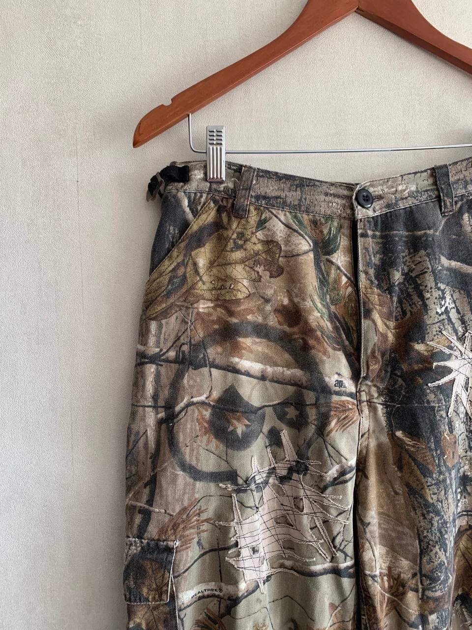 Realtree Vintage Liberty Realtree Camo Baggy Cargo Pants Size 30 Size US 30 / EU 46 - 2 Thumbnail
