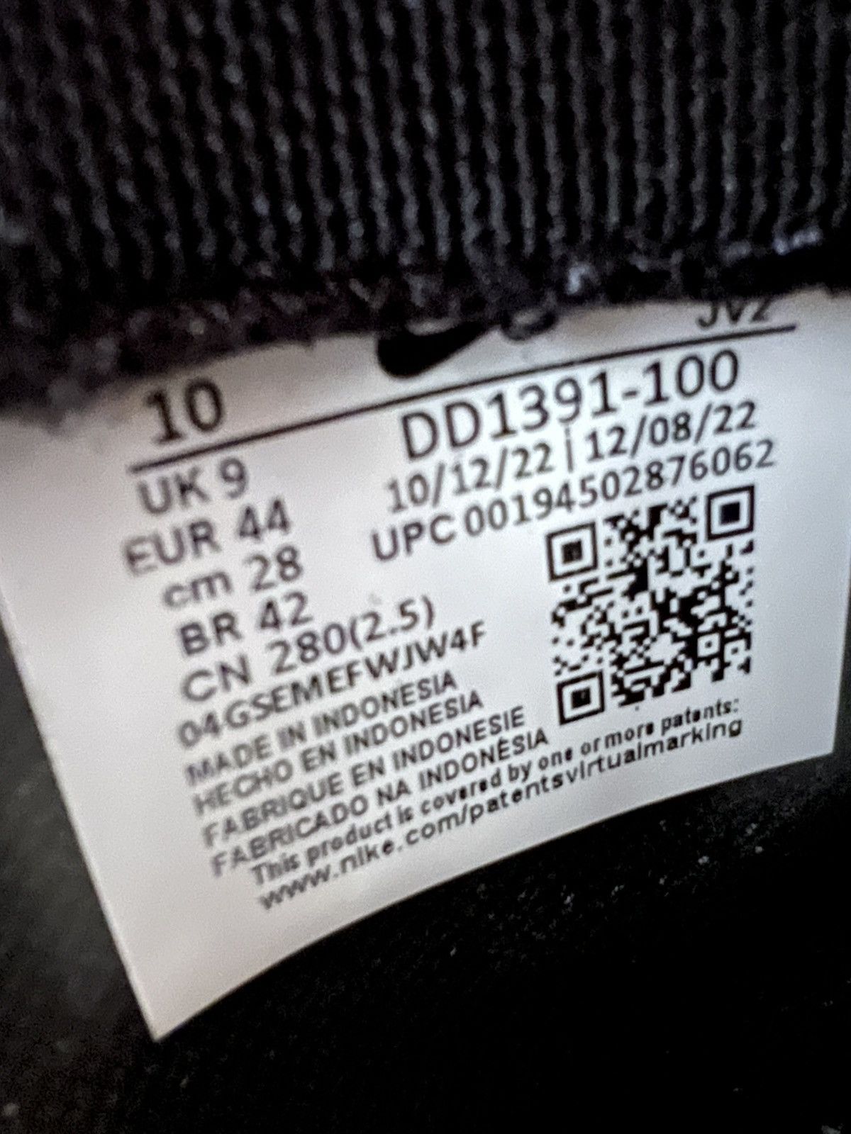 Nike Nike Dunk Low Panda Black White Size 10 BRAND NEW Size US 10 / EU 43 - 9 Thumbnail