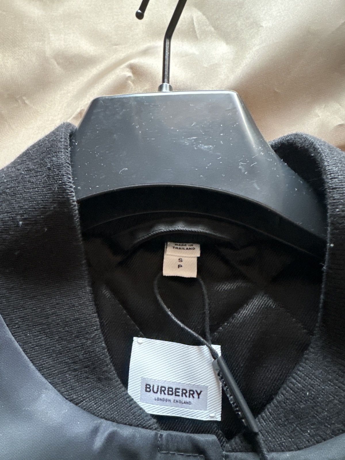 Burberry BURBERRY VARSITY BOMBER JACKET Size US S / EU 44-46 / 1 - 5 Thumbnail