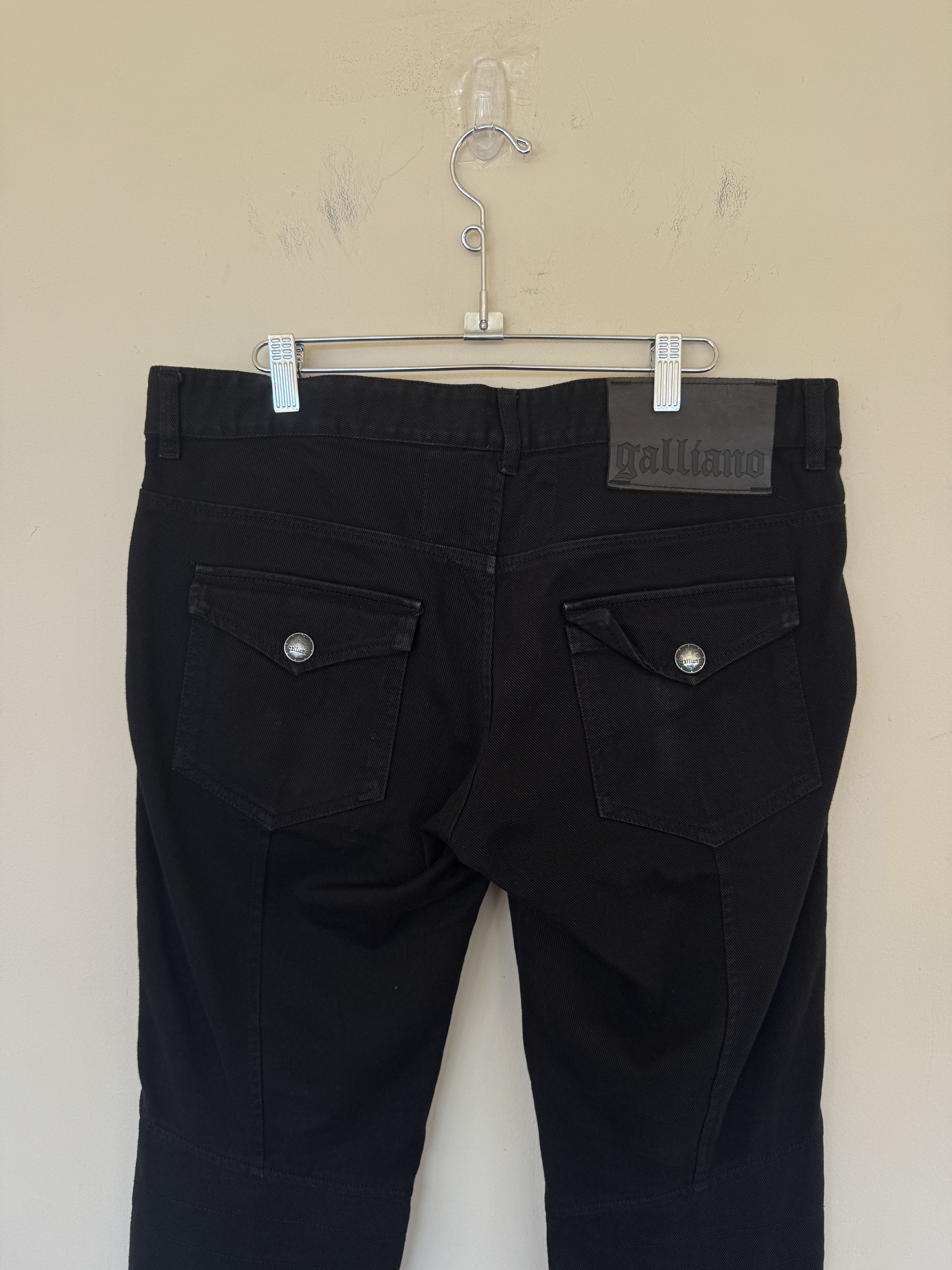 John Galliano Black John Galliano Cargos Size US 34 / EU 50 - 9 Thumbnail
