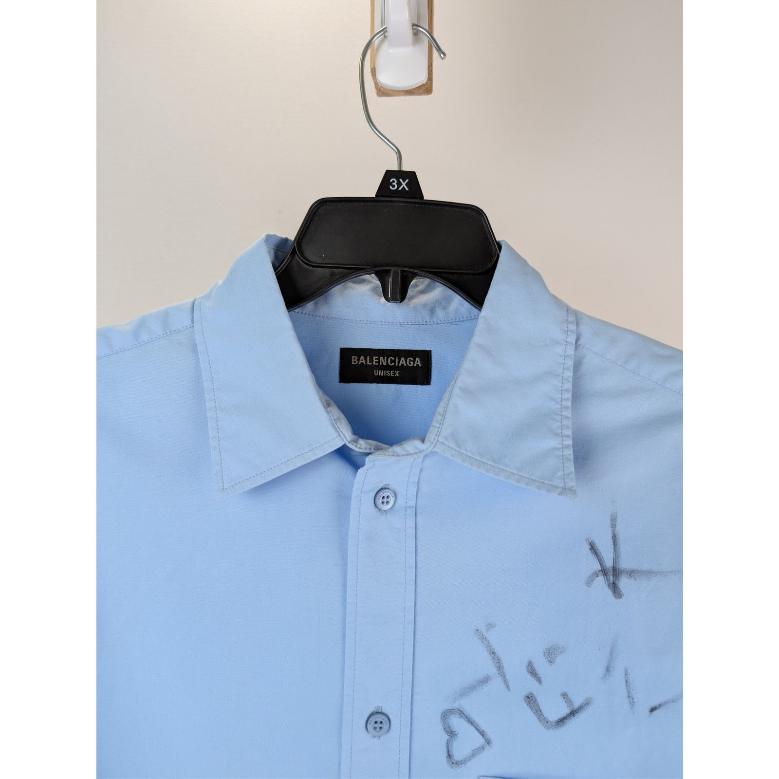 Balenciaga o1rshd1 Cotton Poplin Graffiti Shirt in Sky Blue Size US L / EU 52-54 / 3 - 7 Thumbnail