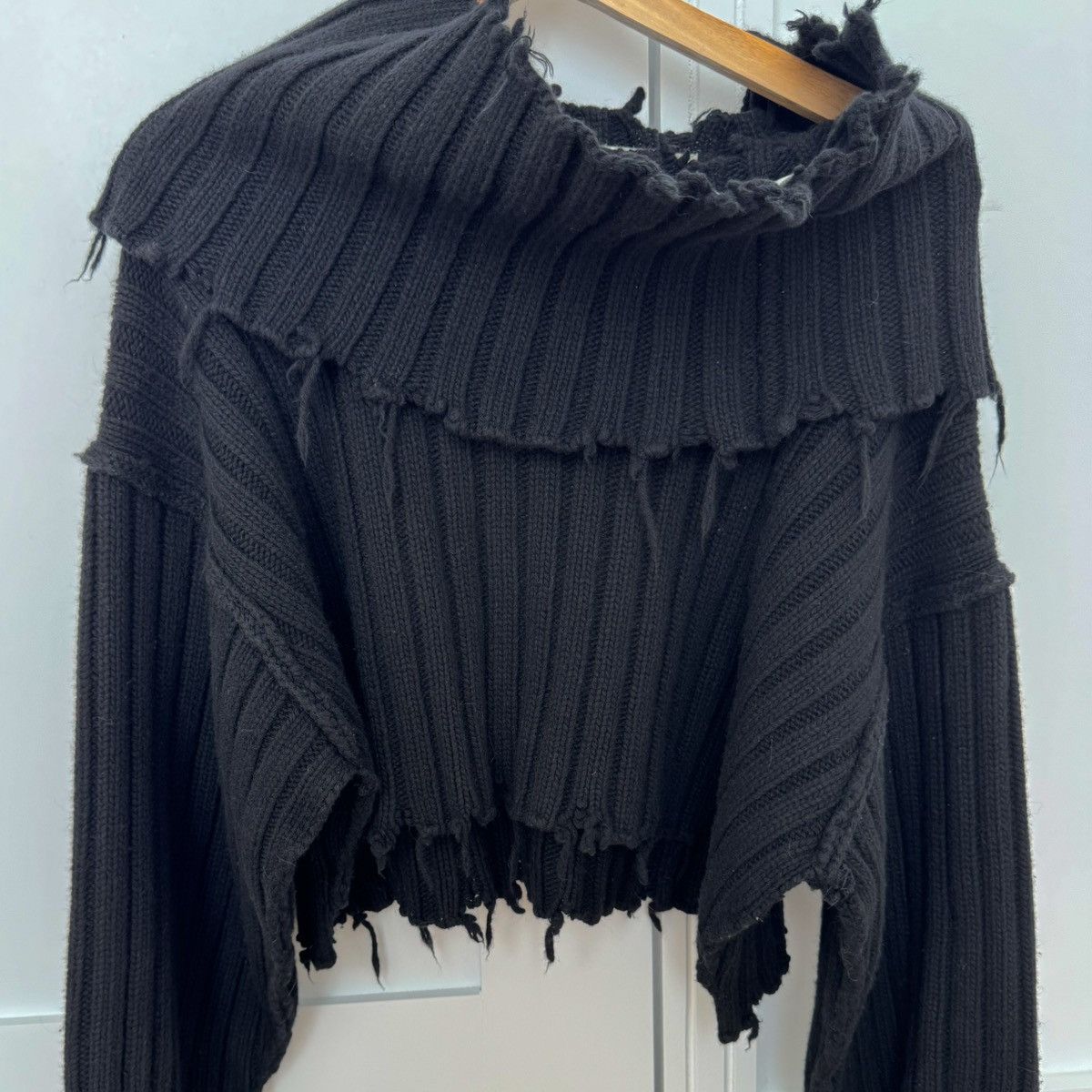 Japanese Brand PERVERZE Wool Black Turtleneck Cropped Sweater Raw Edges Size ONE SIZE - 7 Thumbnail