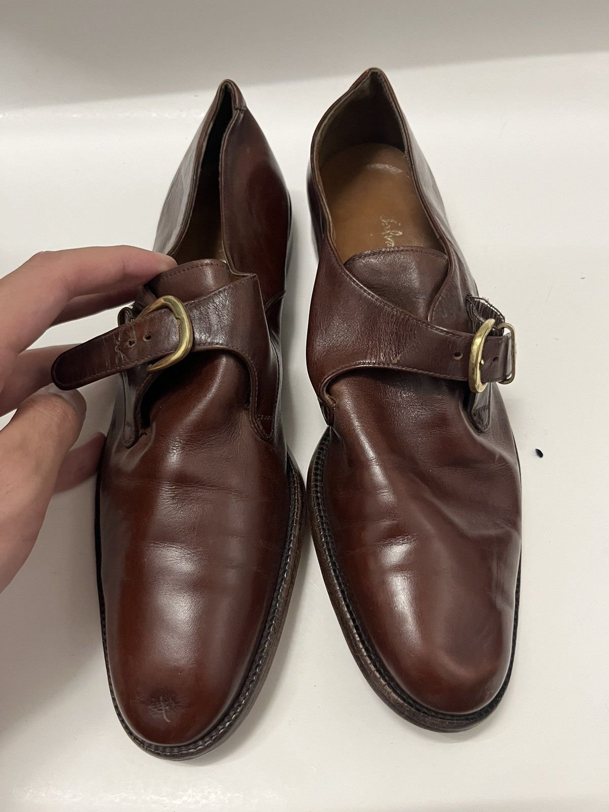 Ferragamo Salvatore Mens Burgandy / Brass 8.5