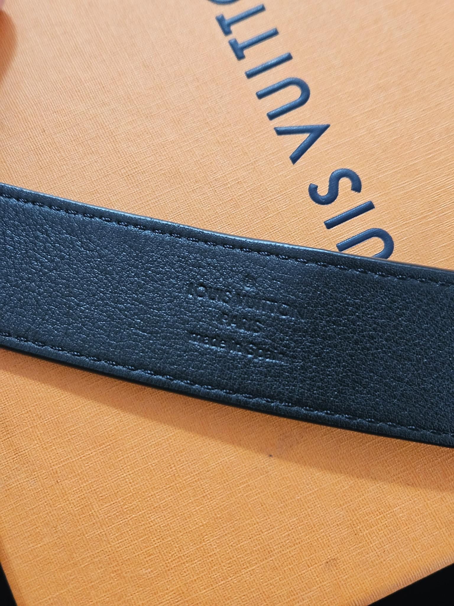 Louis Vuitton Patent Leather Size ONE SIZE - 5 Thumbnail