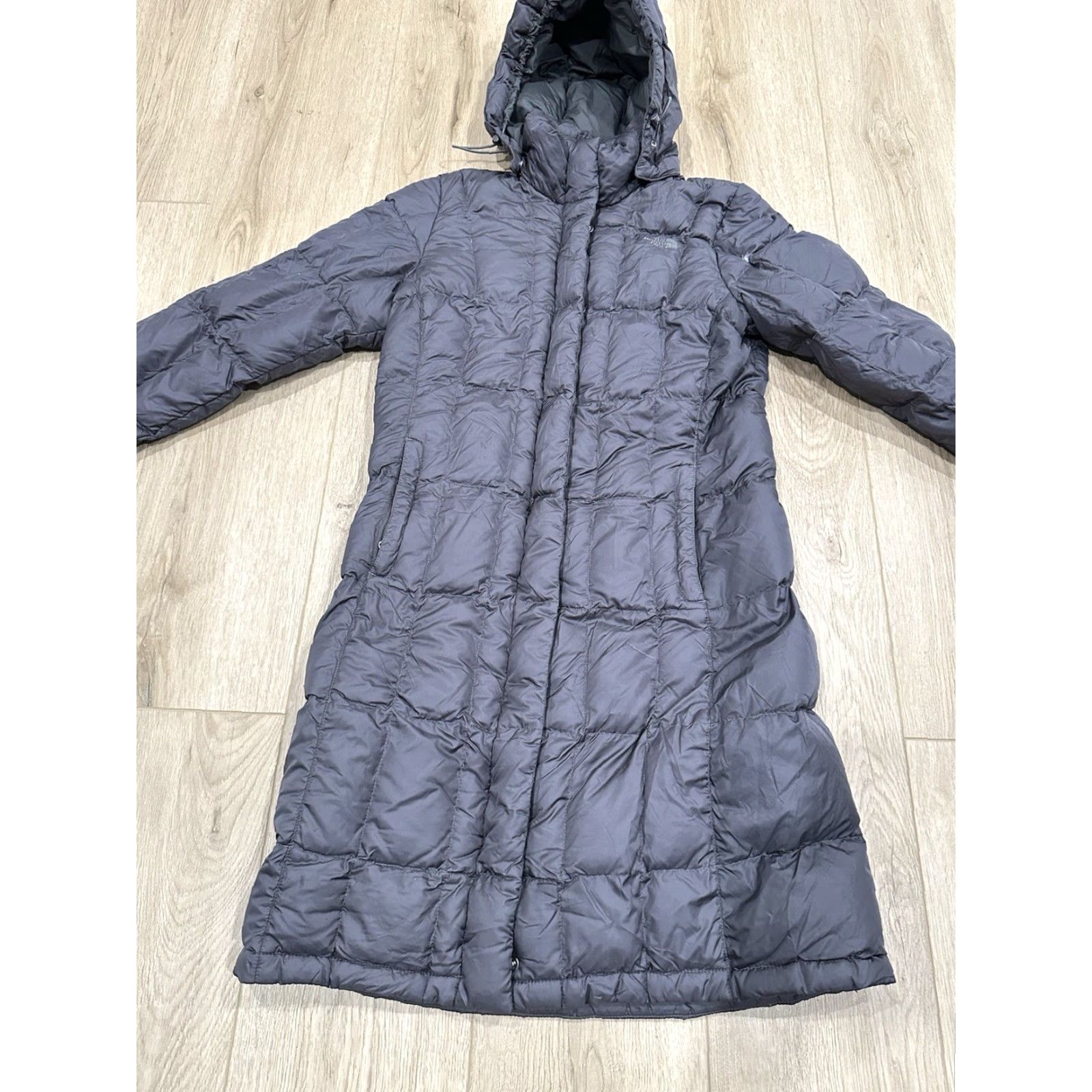 The North Face The North Face Jacket Women’s Size S Puffer Full Zip Long Coat Nylon Gray Down Insulated Lightweight Zipper Hooded Winter Casual Size S / US 4 / IT 40 - 4 Thumbnail