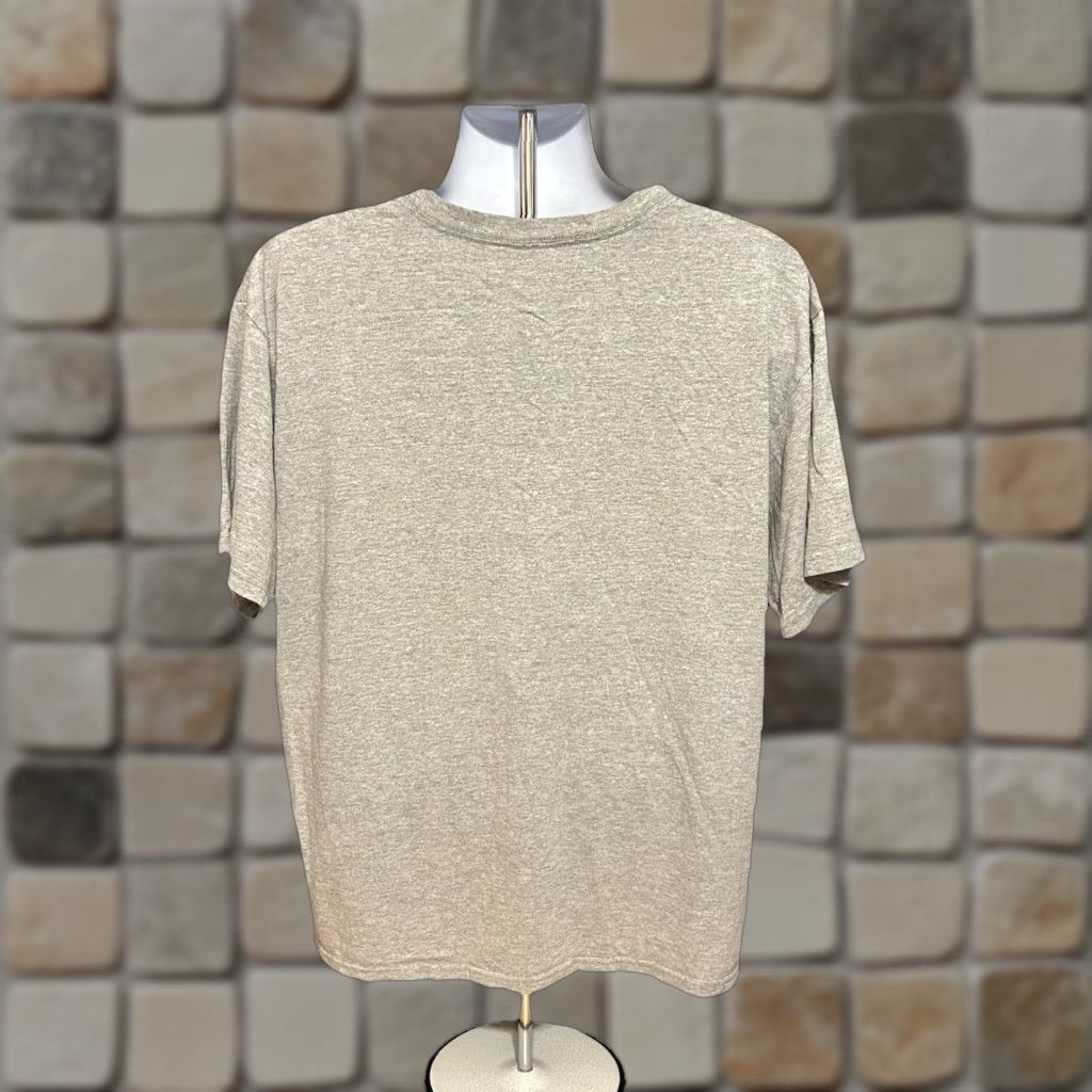 Adidas VINTAGE Notre Dame Fighting Irish Adidas Shirt Men Large Heather Gray Size US XL / EU 56 / 4 - 1 Thumbnail