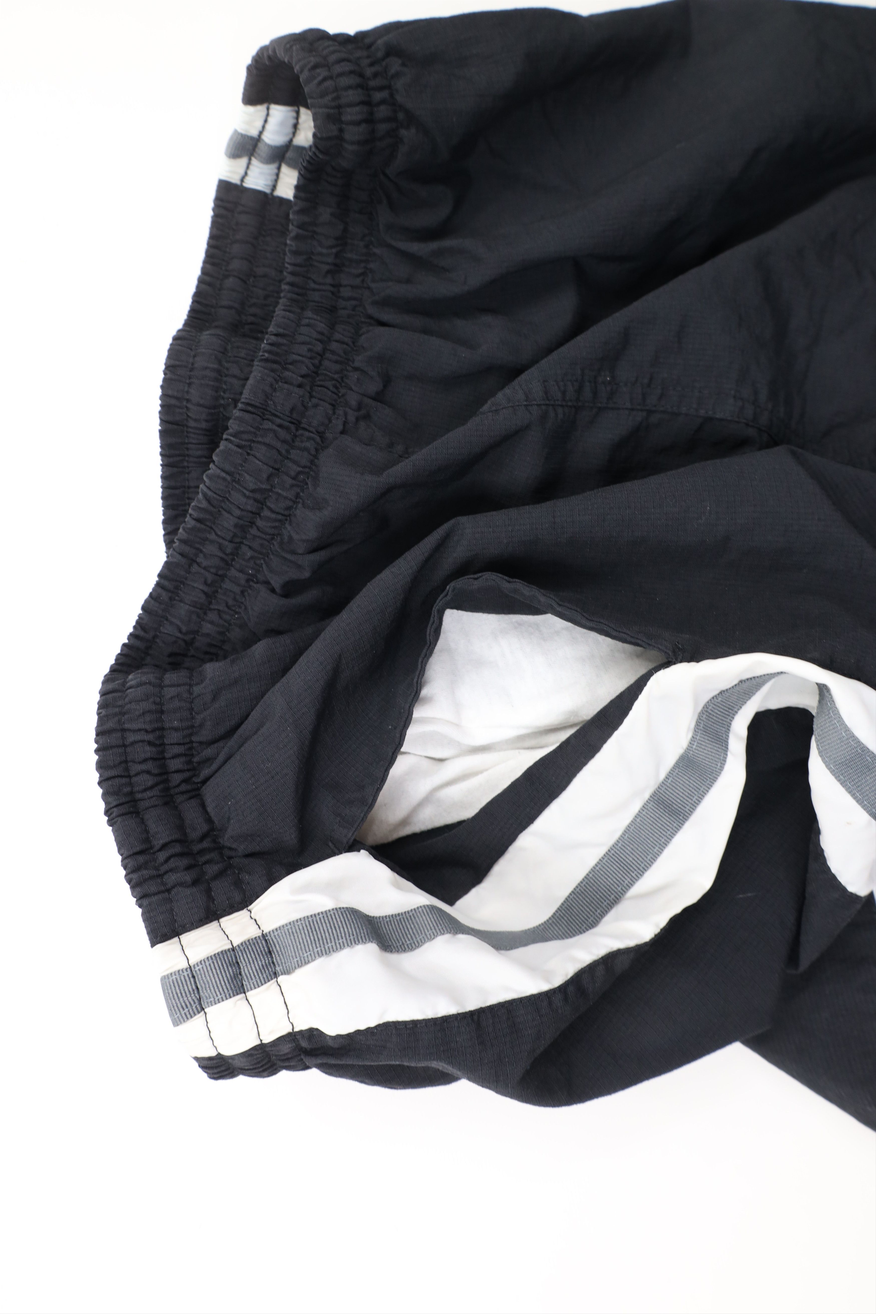 Reebok × Vintage Vintage 90s Reebok Lined Wide Leg Windbreaker Pants Black Size US 40 / EU 56 - 11 Thumbnail