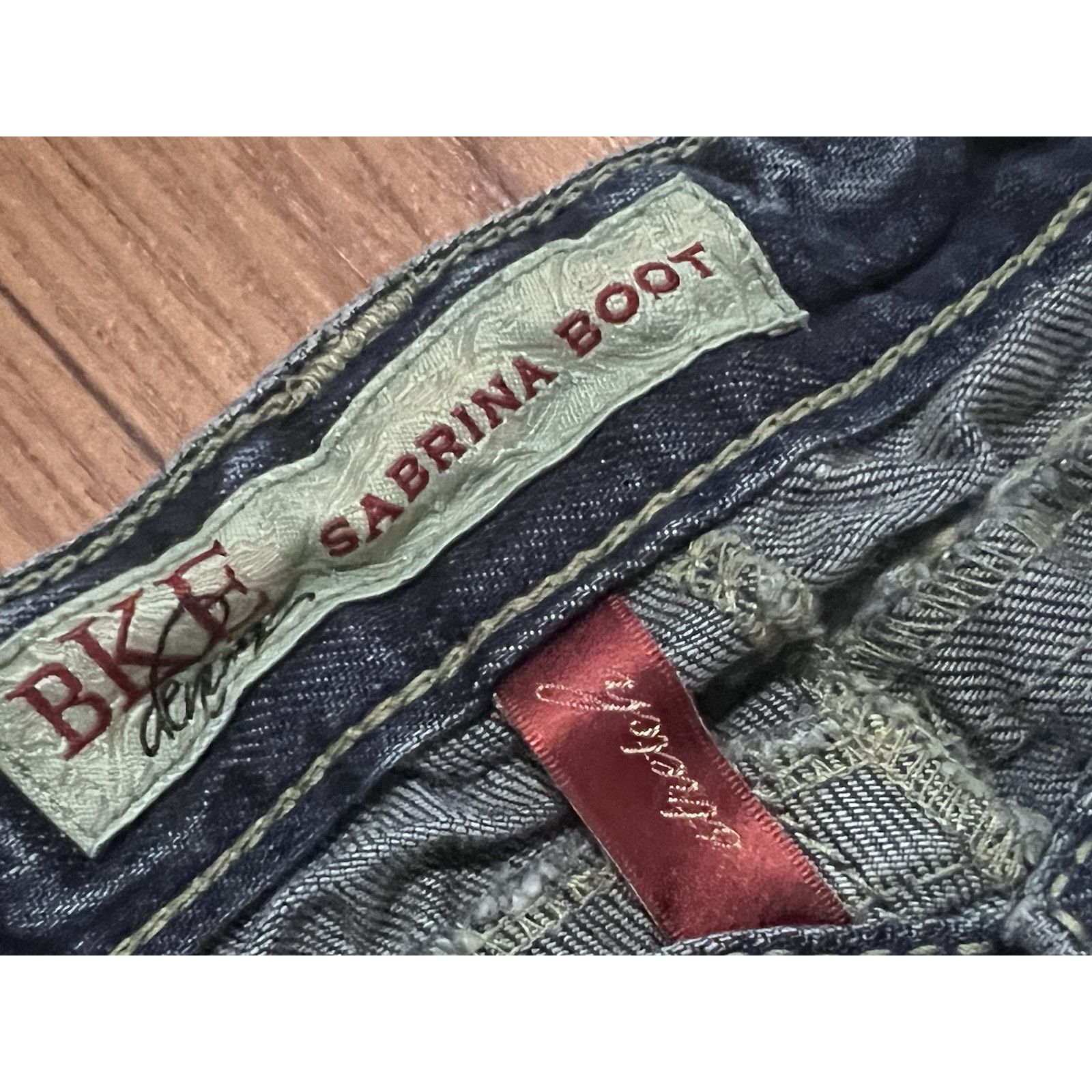 Other BKE Sabrina Mid Rise Regular Fit Boot Cut Jeans Sz 26x31.5 Size 26" / US 2 / IT 38 - 4 Thumbnail