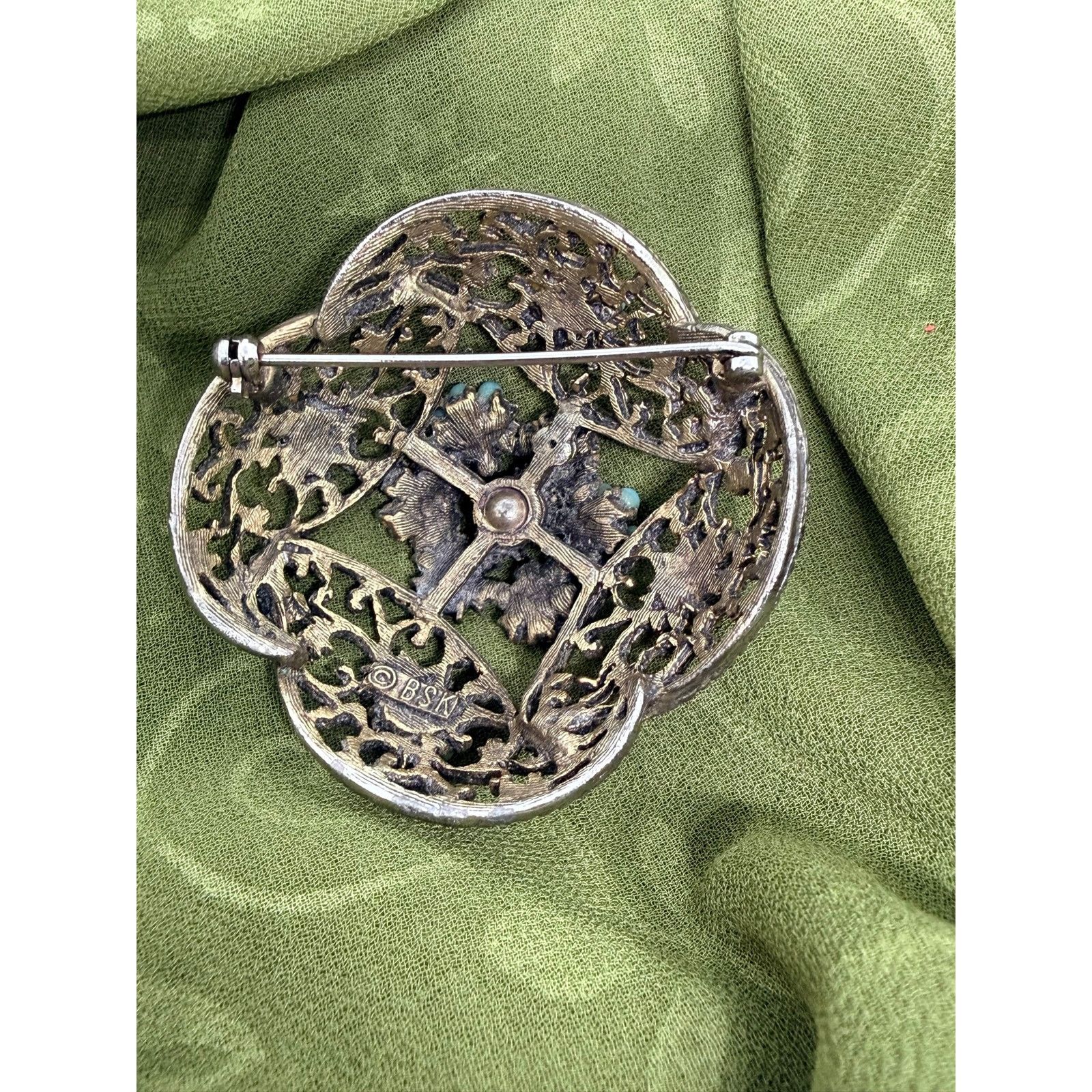 Vintage Vintage BSK Brooch 2.25” Aurora Borealis Rhinestone Floral Size ONE SIZE - 2 Thumbnail