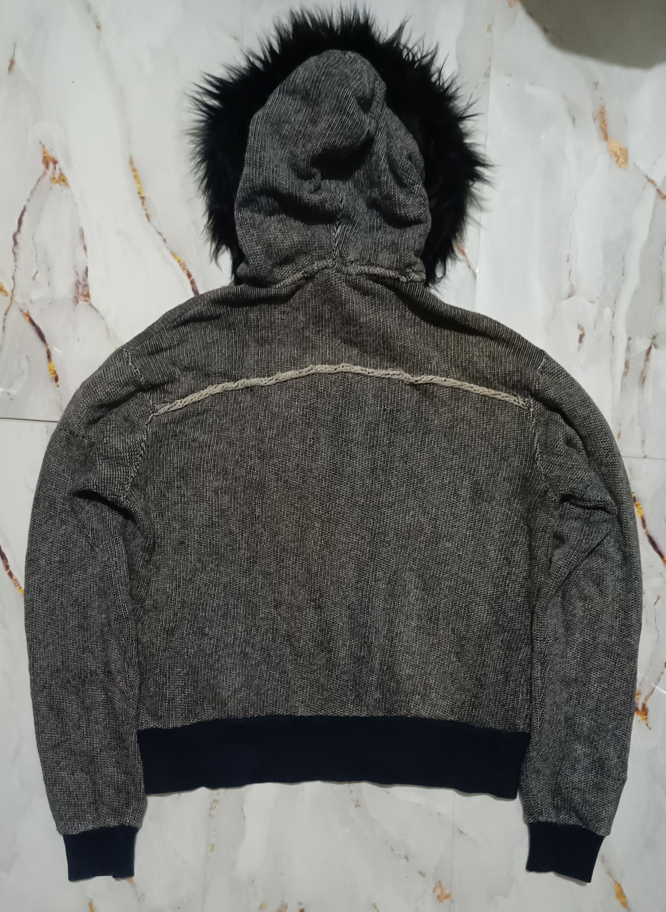 Vintage Crazy Fur knit Movin black Box hoodie Size US L / EU 52-54 / 3 - 2 Thumbnail