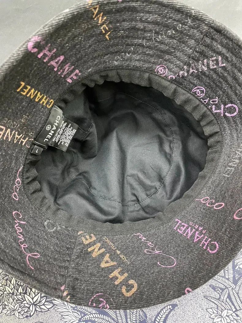 Chanel Chanel Logo Graffiti Denim Bucket Hat. Size ONE SIZE - 4 Thumbnail